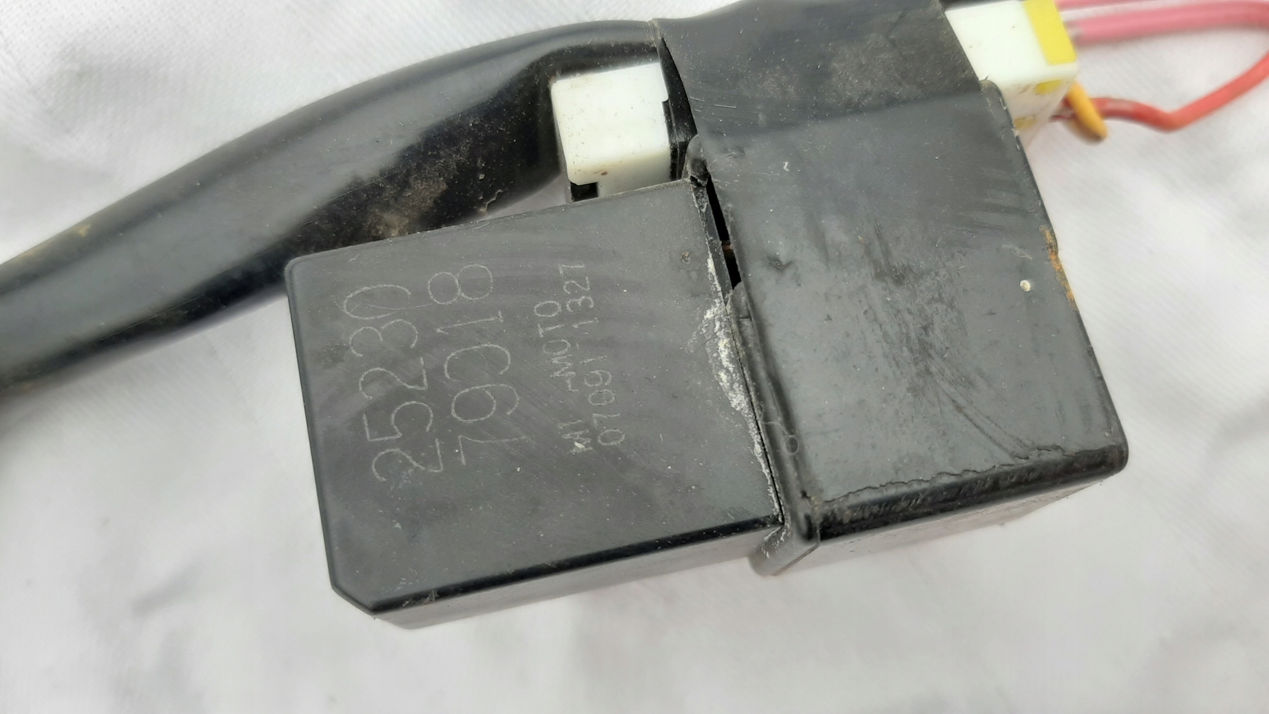 Relais SITZ NISSAN MURANO 2523079918