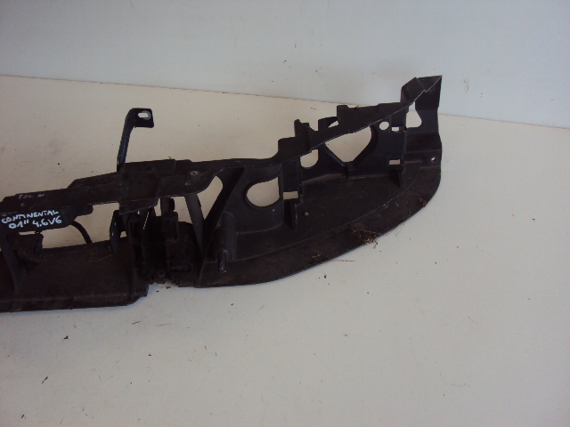 PAS PRZEDNI LINCOLN CONTINENTAL 4.6 V6 2001 ROK Typ samochodu Samochody osobowe