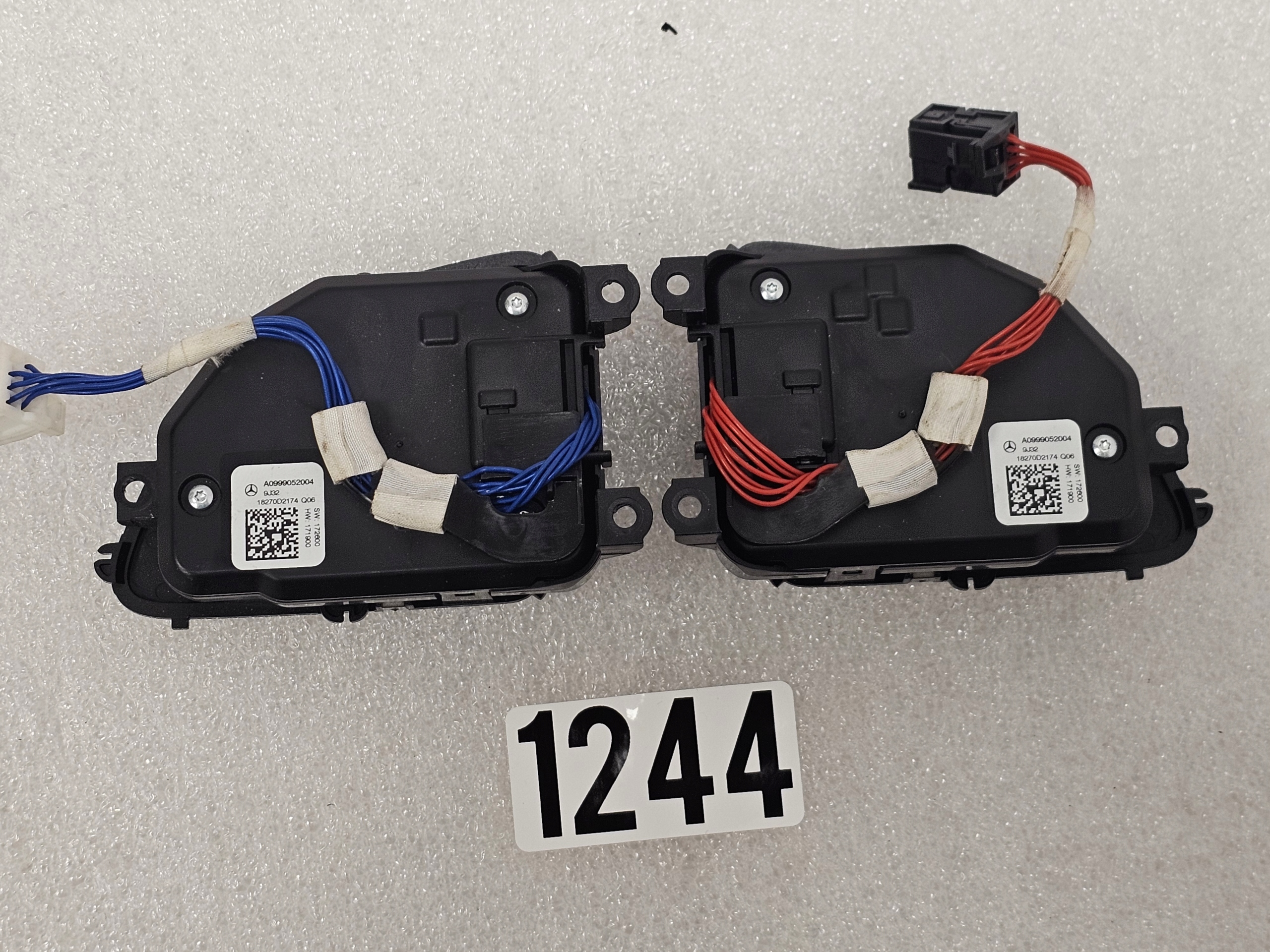 Przycisk Kierownicy Sterowanie Mercedes AMG - A0999052004 A0999050509 Black - galeria