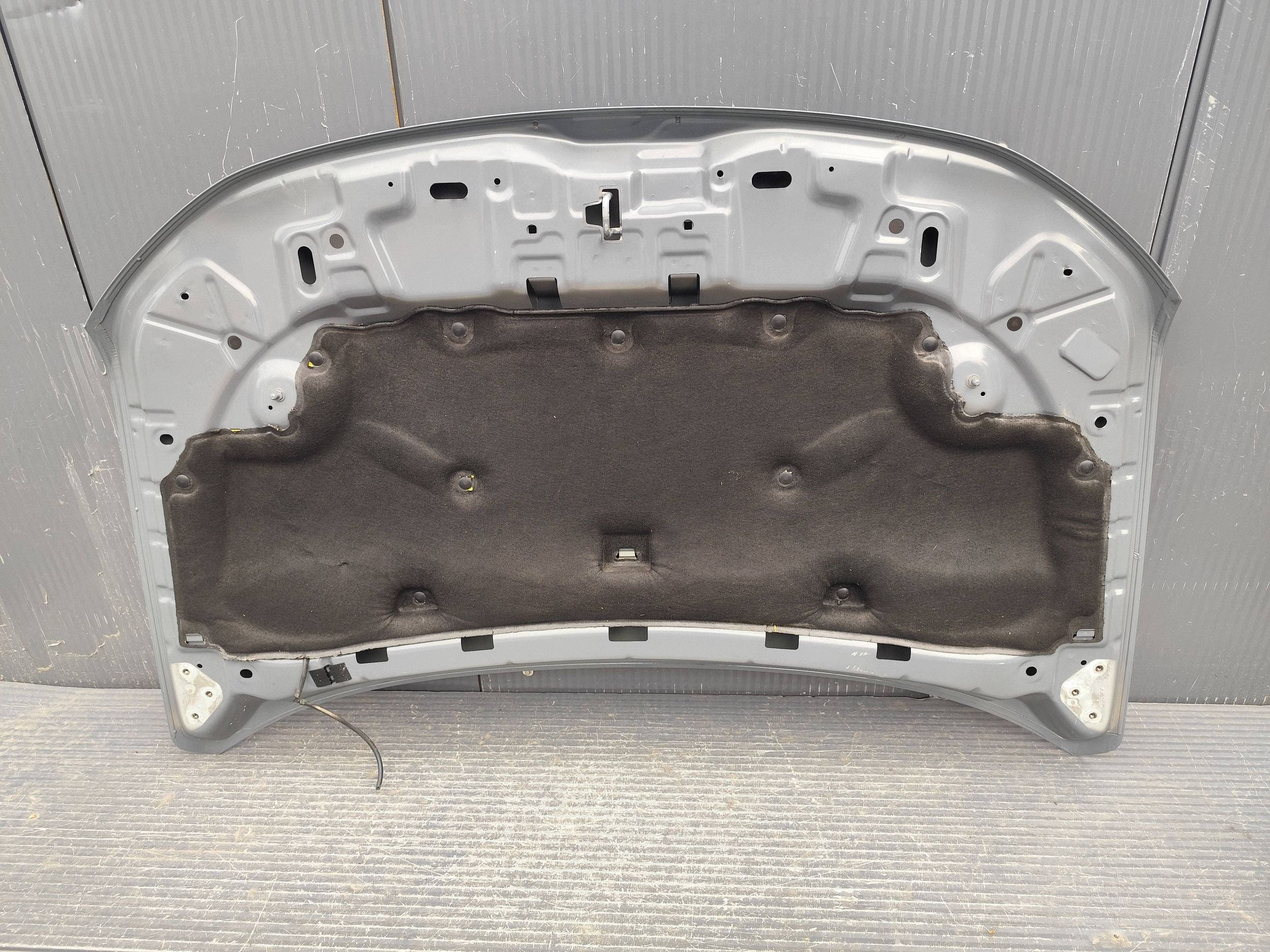 DACIA DUSTER II LIFT Capot Complète DEMONTAZ