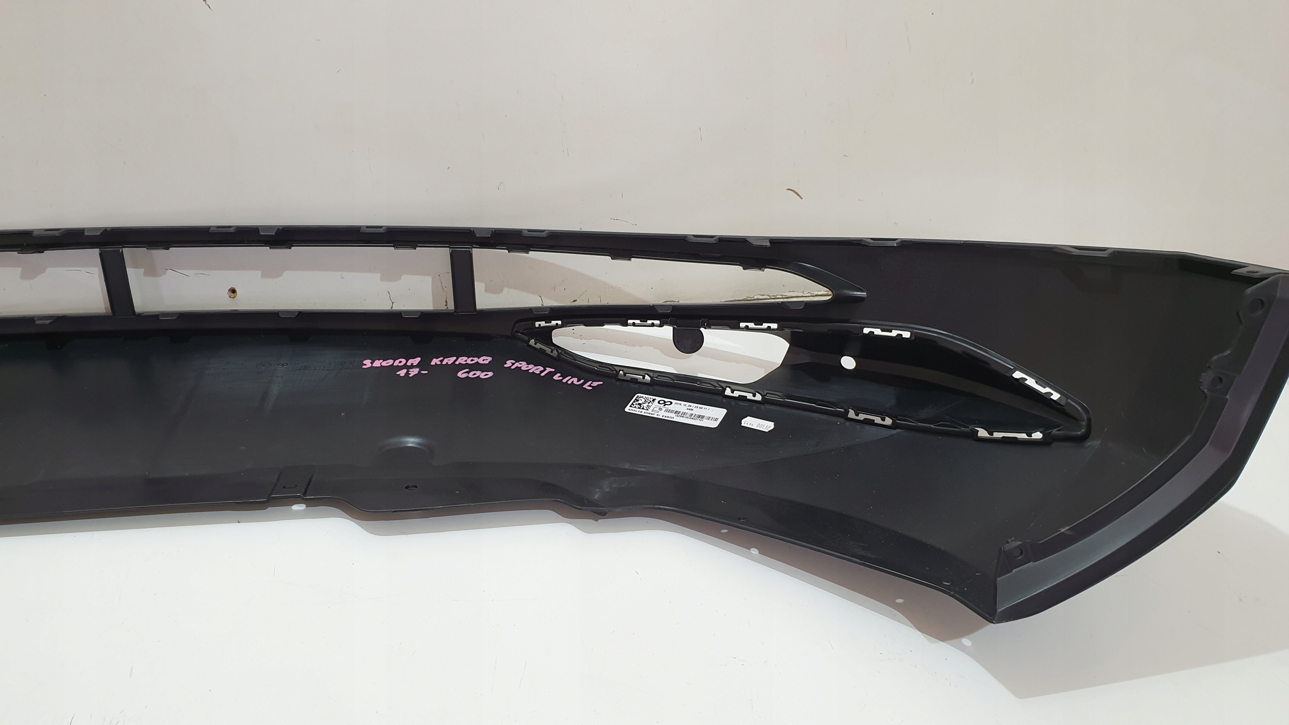 SPOILER OSŁONA DOKŁADKA SKODA KAROQ SPORTLINE NOWE Jakość części (zgodnie z GVO) O - oryginał z logo producenta pojazdu (OE)