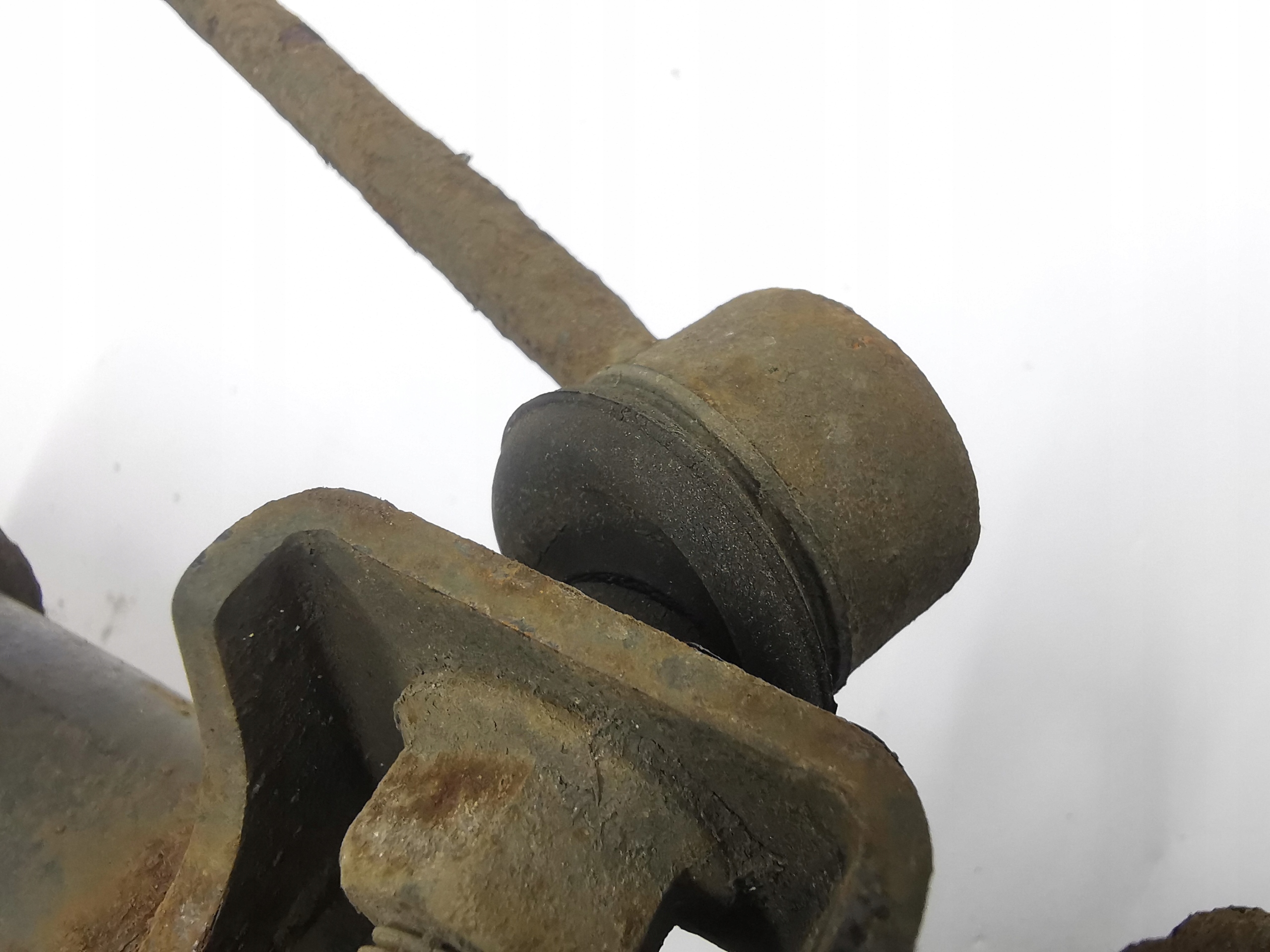 shock absorber right front spring KIA CARENS IV 1.7 CRDI 54660-A4100