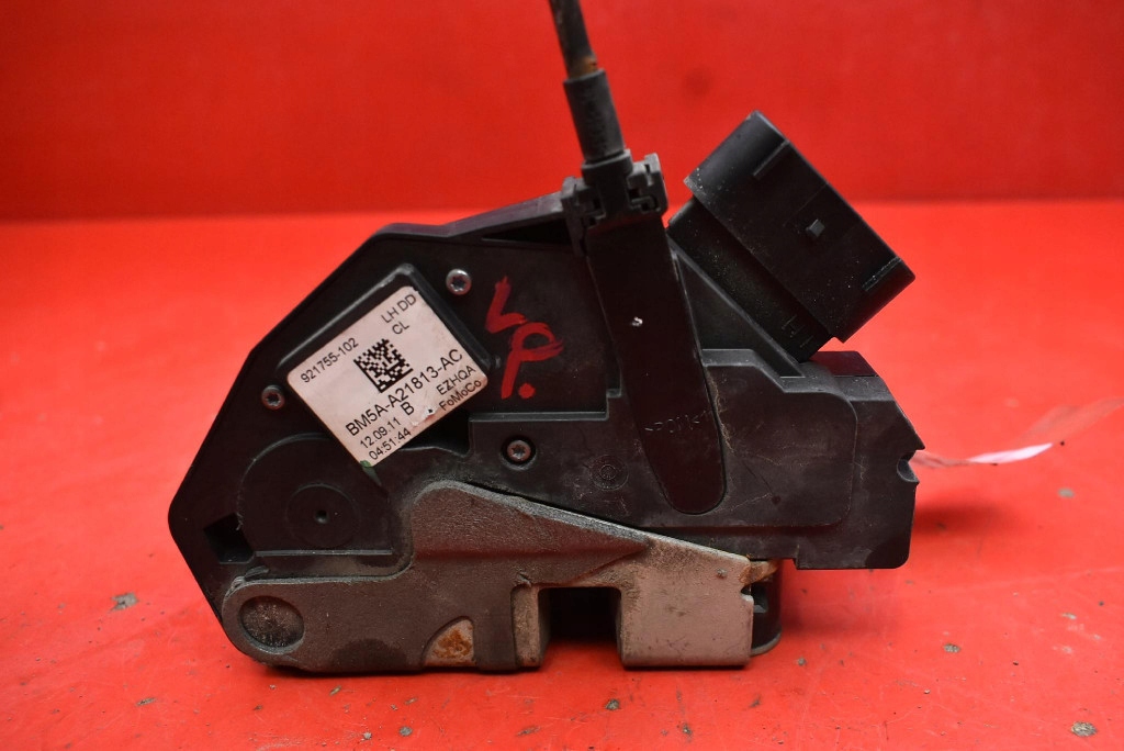 lock door left front front EU BM5A-A21813-AC FORD FOCUS MK3 11-15