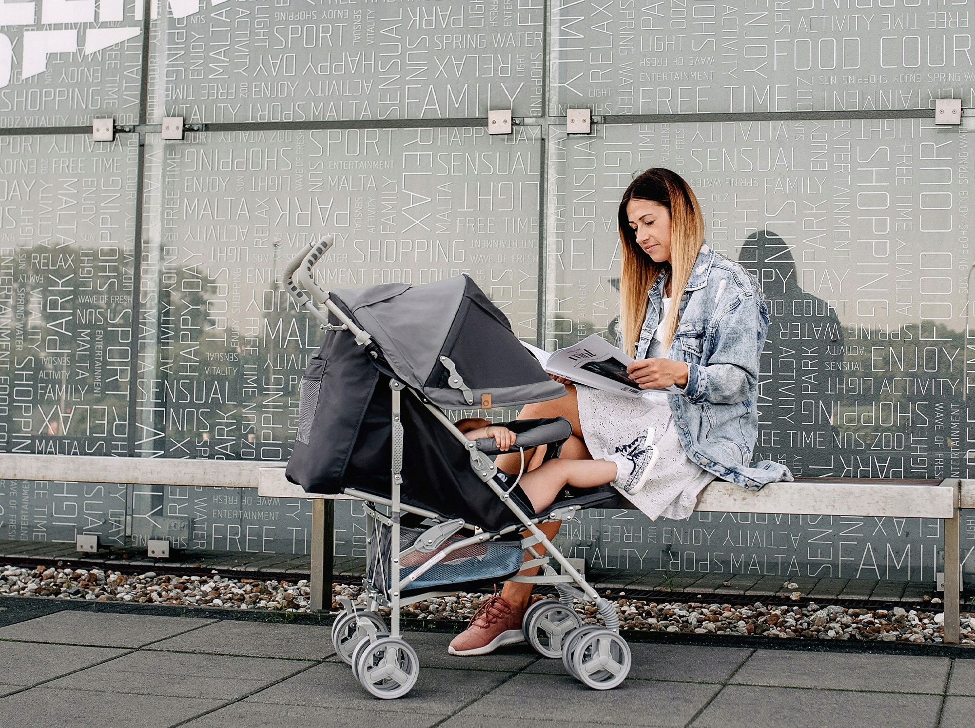 LEKKI WÓZEK SPACEROWY DZIECIĘCY SPACERÓWKA SZYBKIE SKŁADANIE LIONELO ELIA Wysokość produktu po złożeniu 35 cm