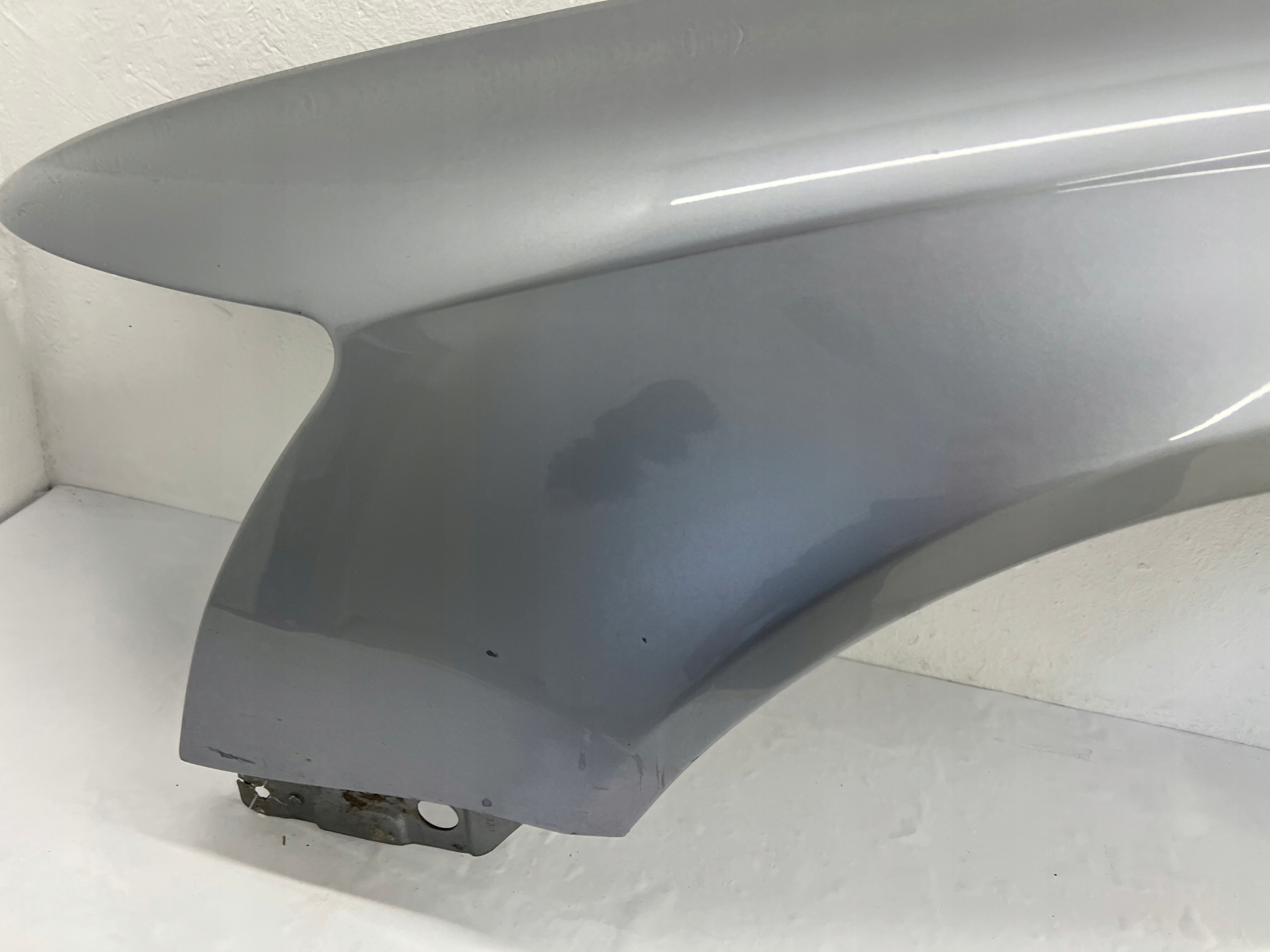 fender left front front AUDI A6 C6 before LIFT 2006 ROK LY7J