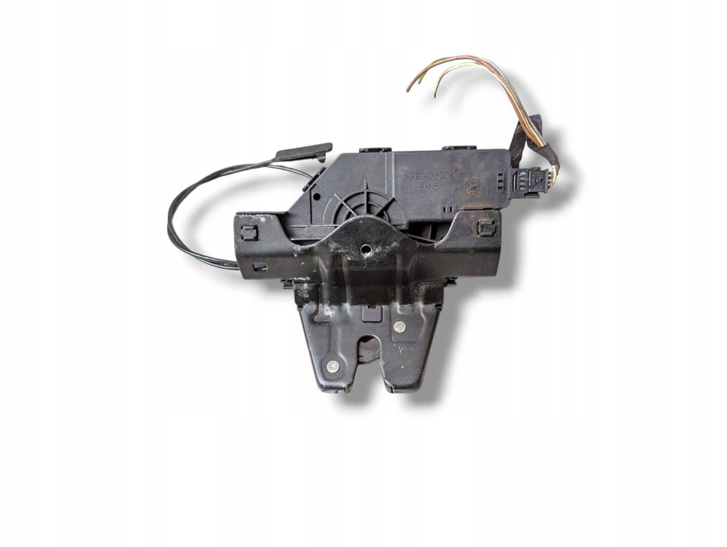 lock bonnet boot BMW 1 E87 2006 8196401
