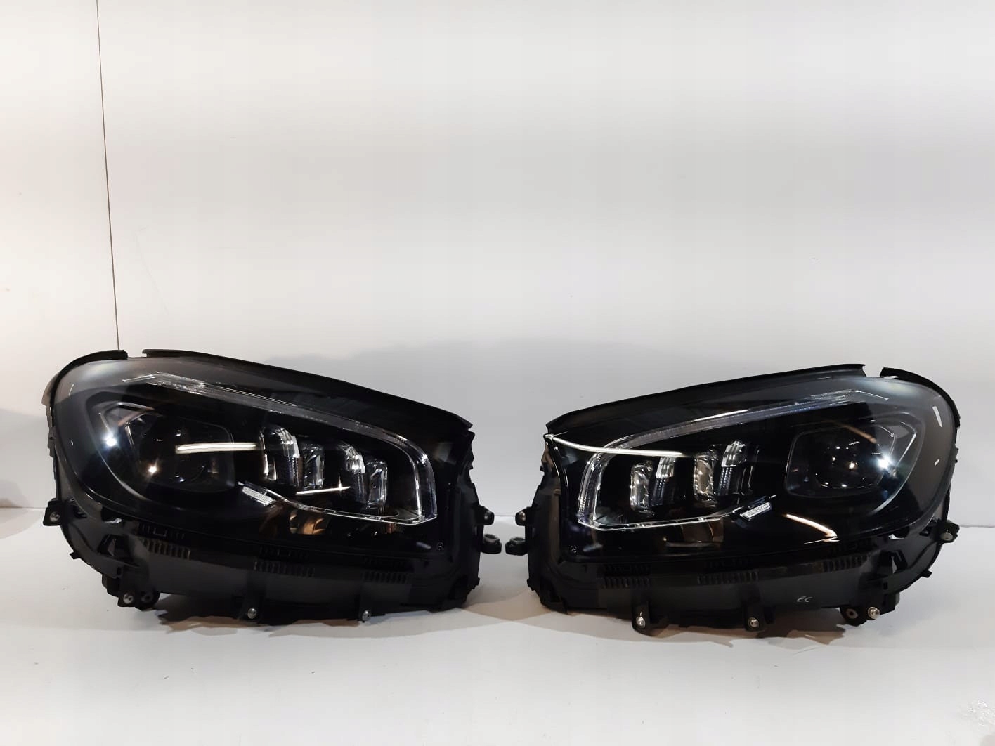 Mercedes GLS W167 Lampa MULTIBEAM LED R - 13384 Wersja Europejska