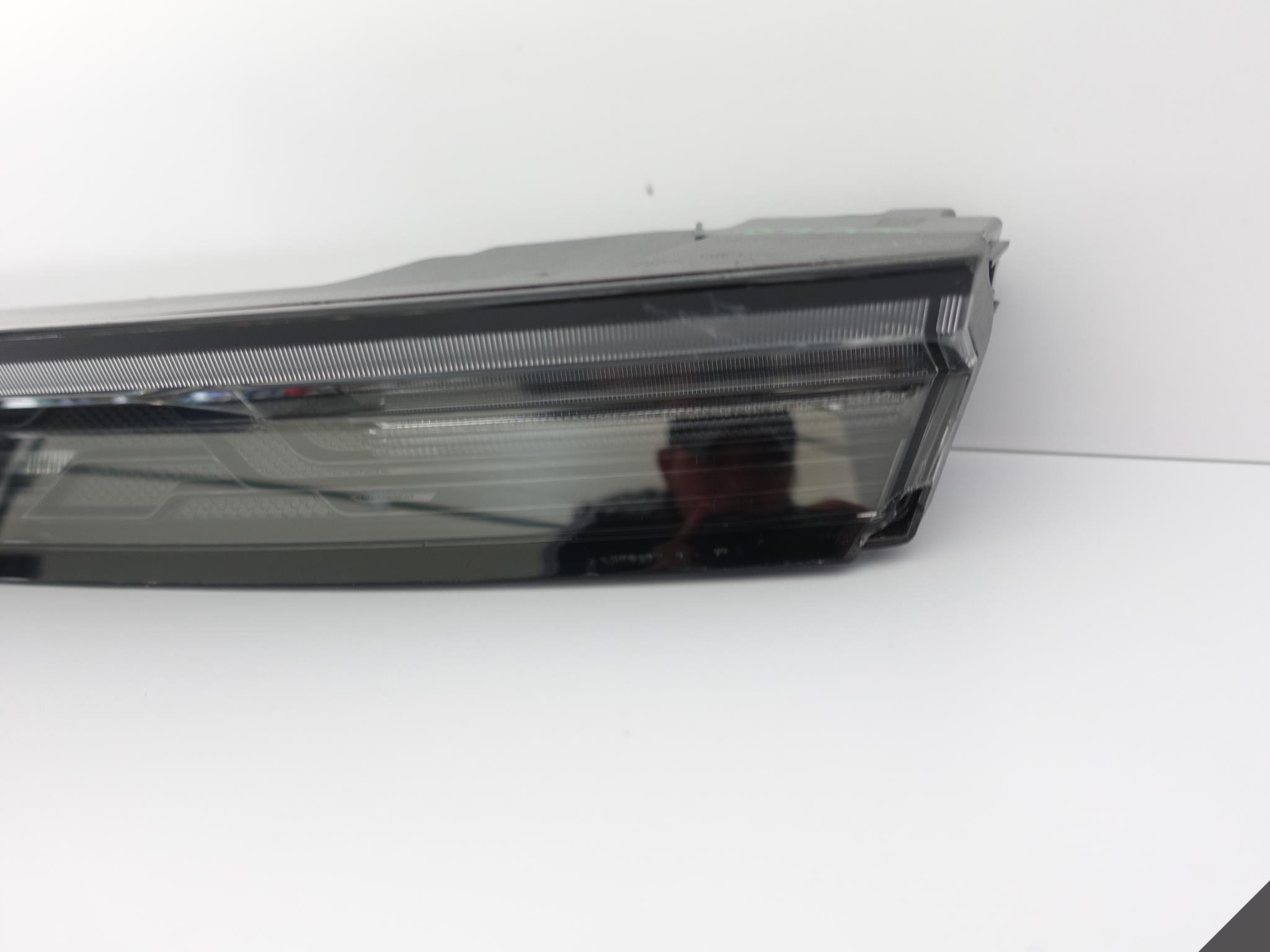 PORSCHE TAYCAN 9J1 light cap LED rear part EUROPA