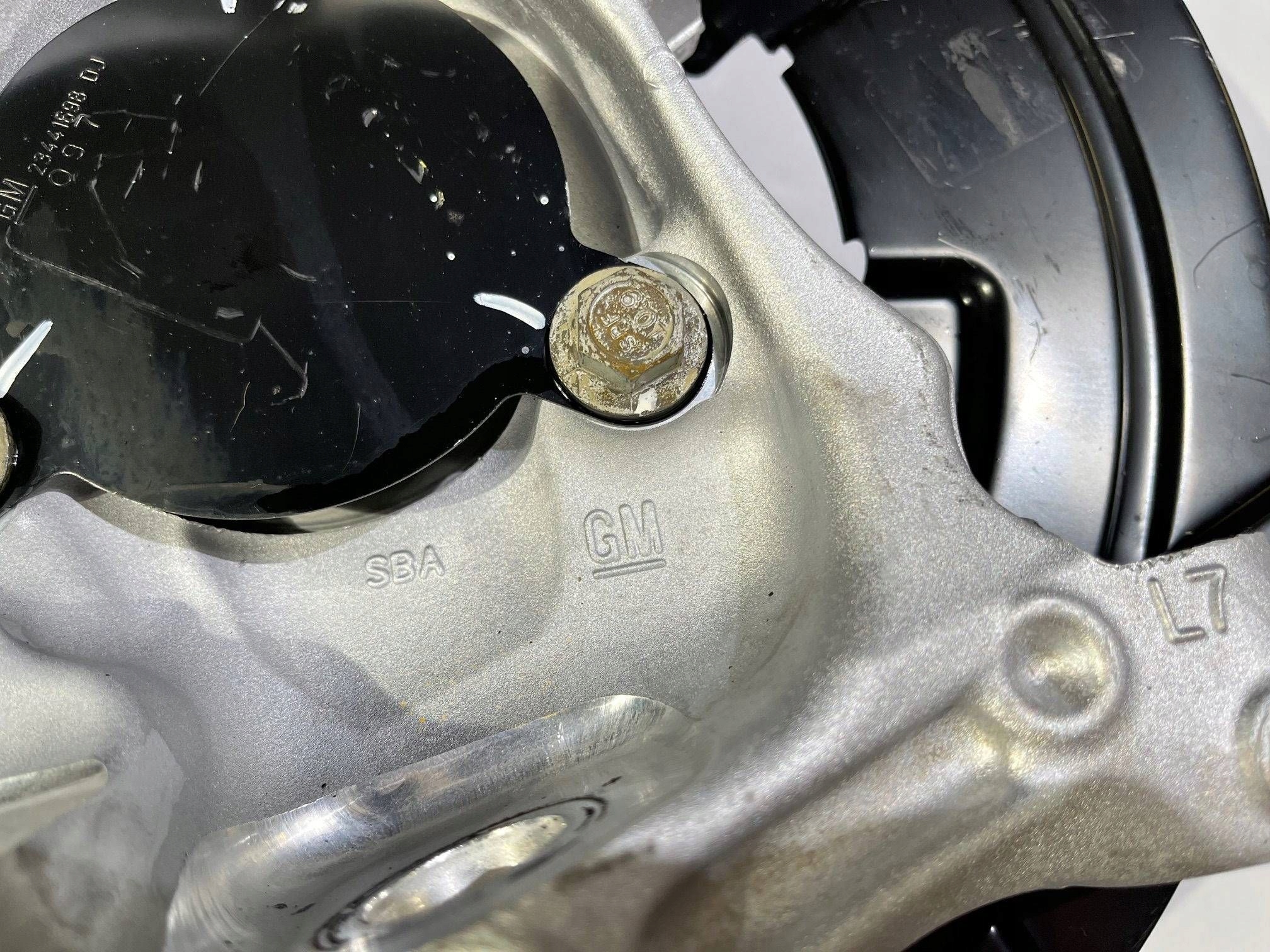 swing of the pivot front left left front Chevrolet Camaro 2016+
