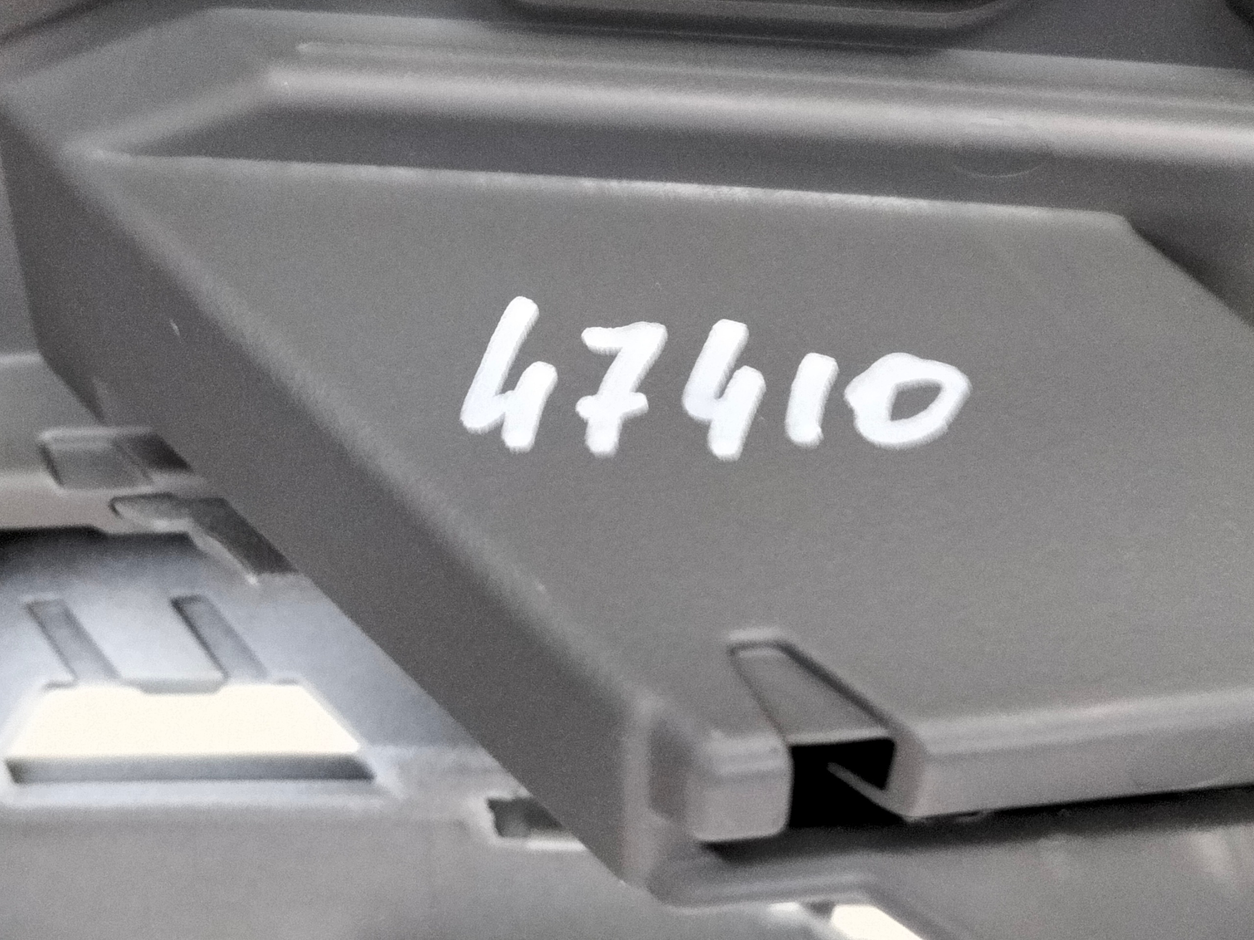 front bumper front SKODA KODIAQ LIFT 21- RS below side PDC z koszykami
