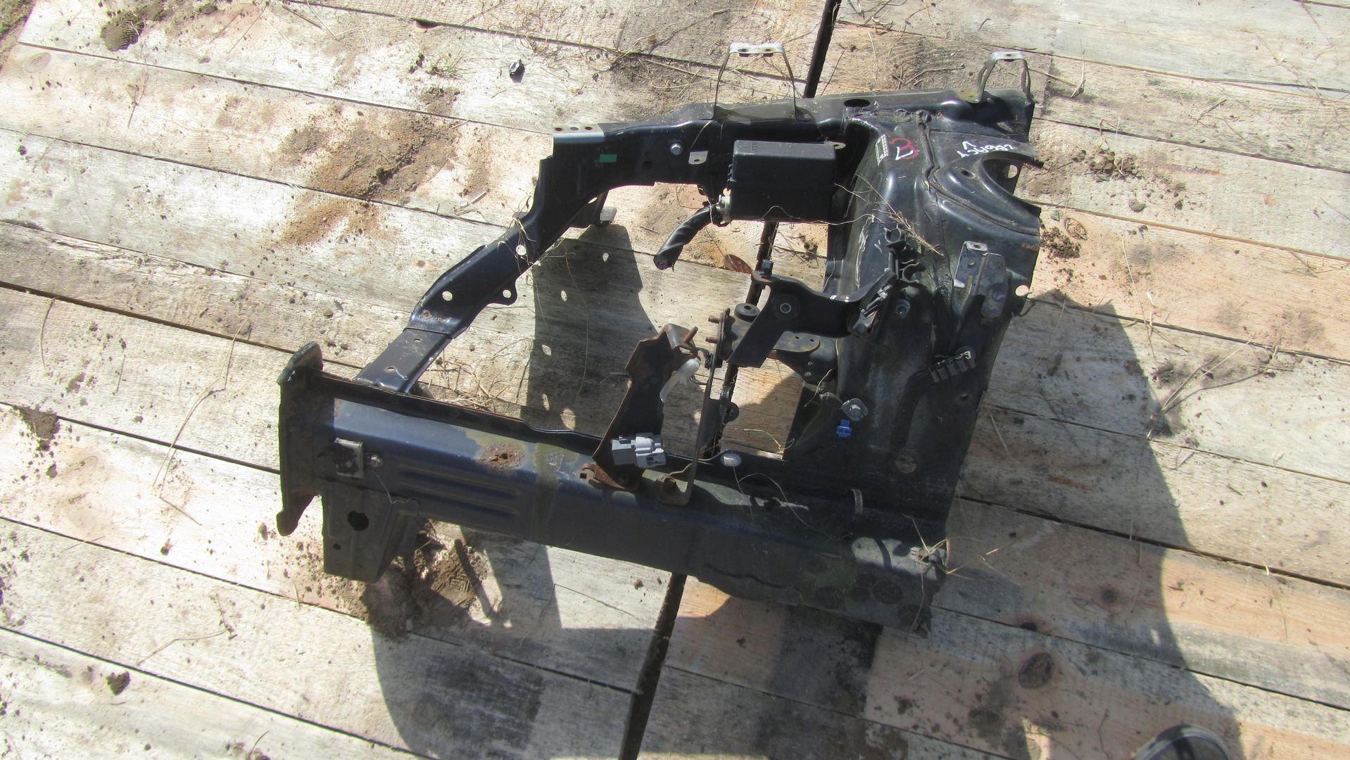 SUBARU LEGACY В УНИВЕРСАЛ ЛОНЖЕРОН ПРАВА 09-13