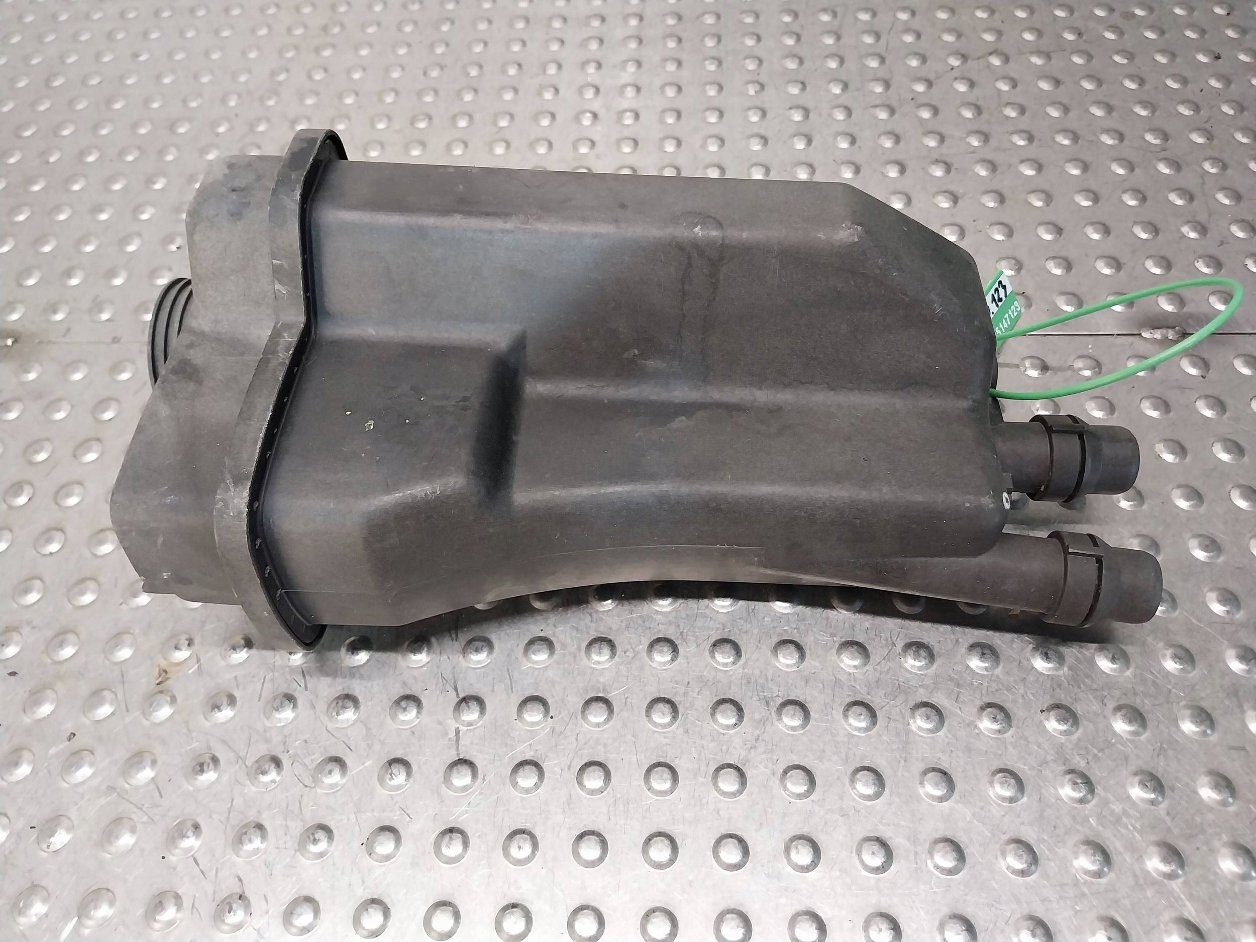 ekspanziona posuda vode 1436381 BMW E39 528i 530i