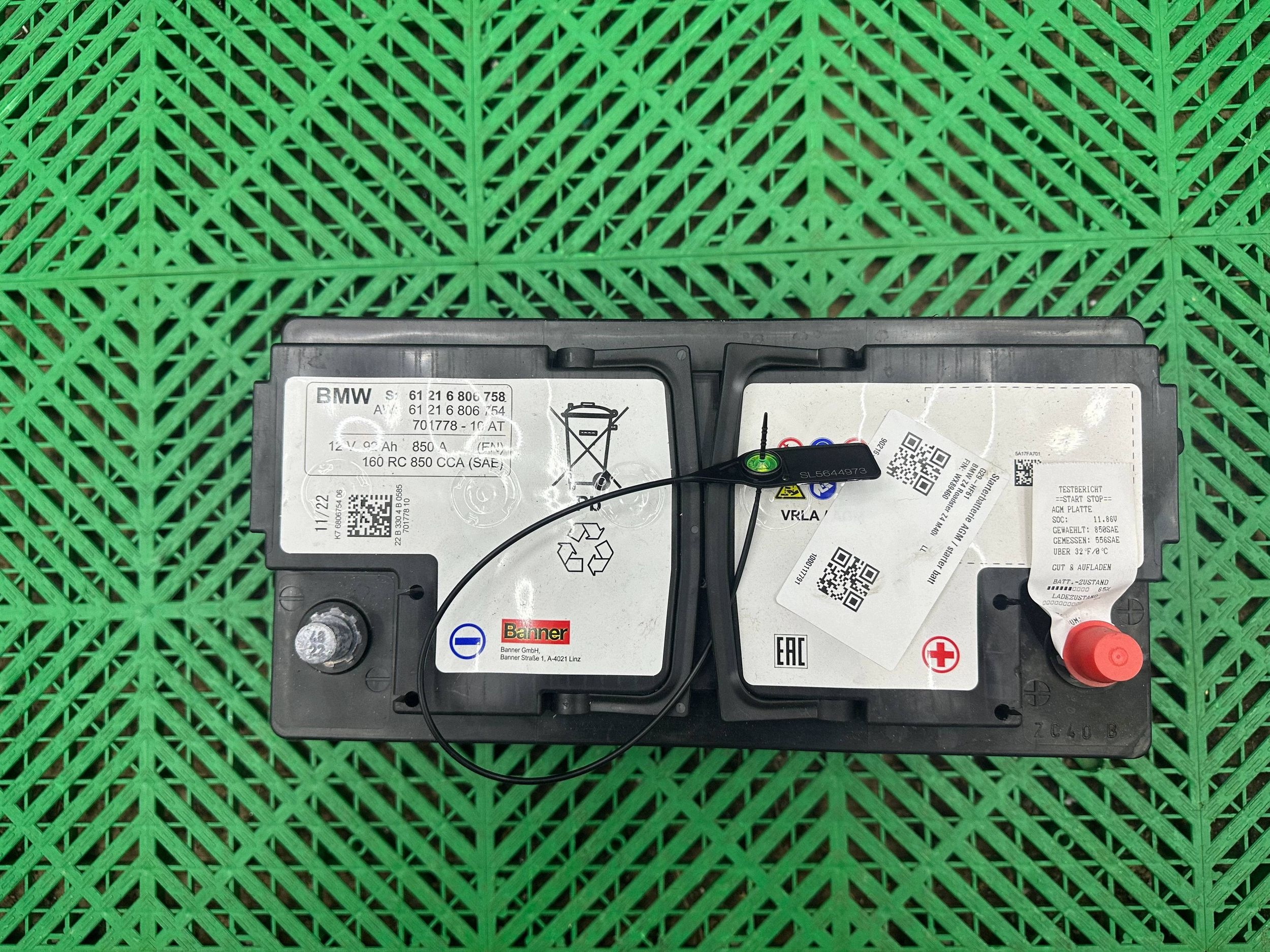 akumulator original AGM 12V 92Ah 850A BMW