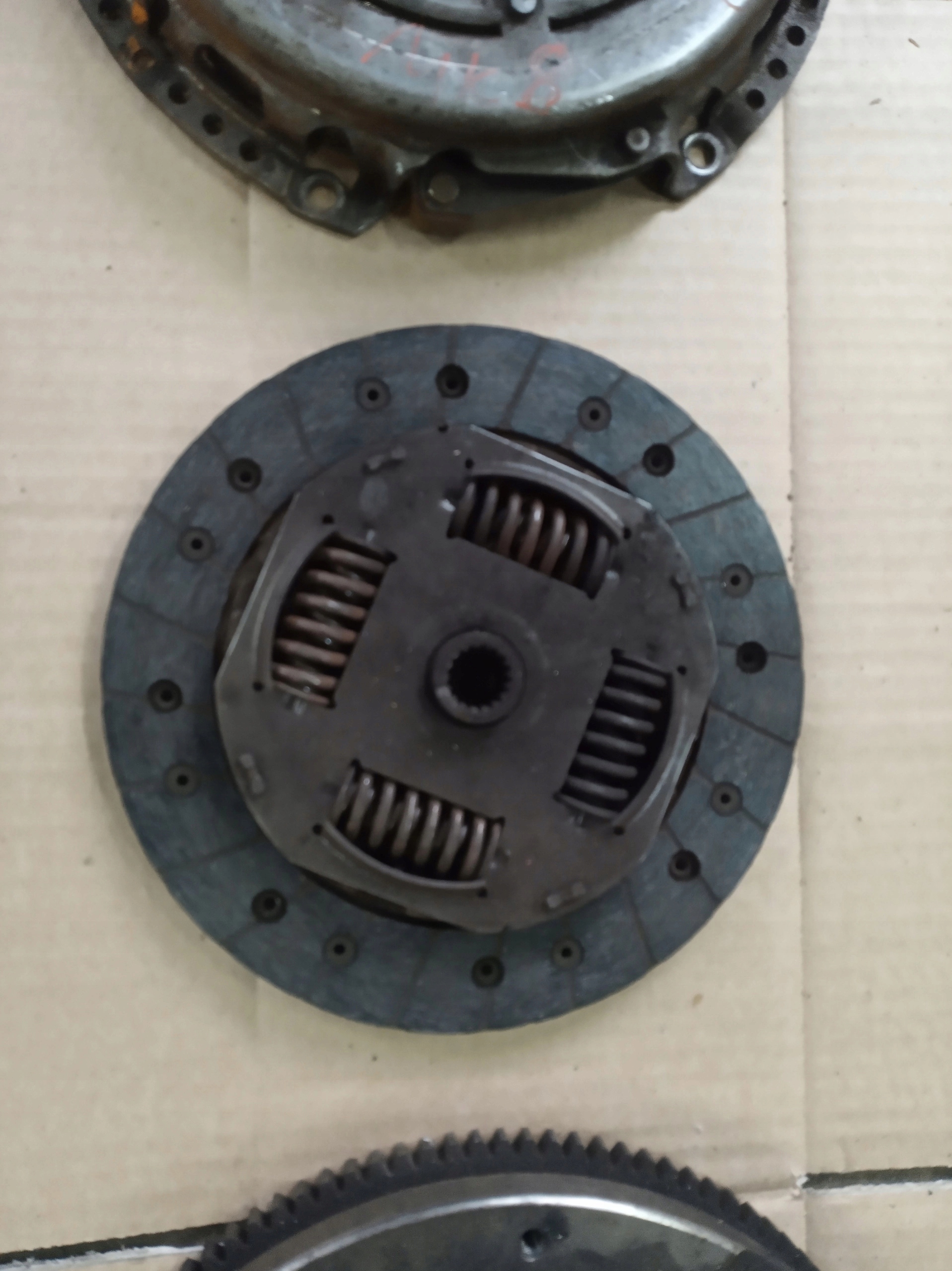 FORD FIESTA MK8 1.0 ECOB Embrayage Disque de pression