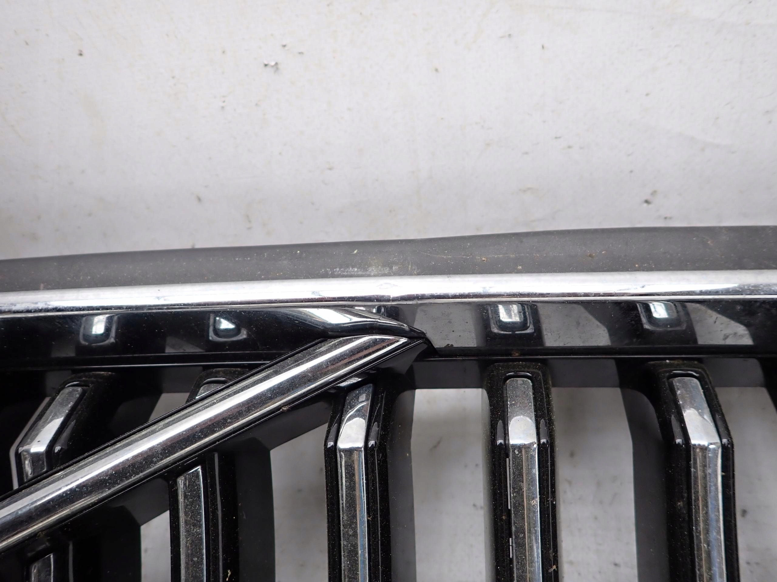 Volvo S90/V90 V90 Kühlergrill FRONTGRILL Kühlergitter 31698408 - Thumbnail 5