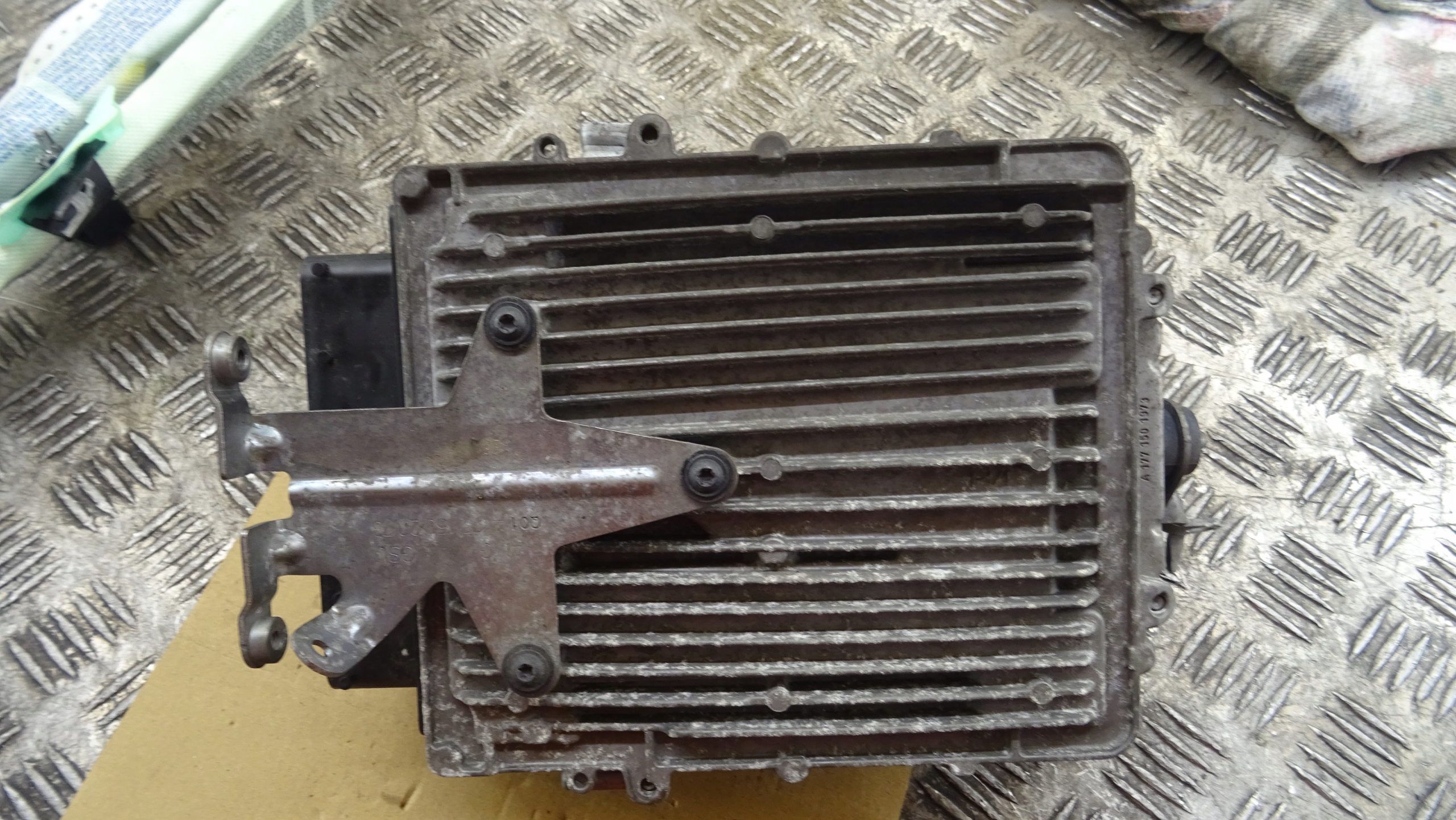 computer control unit Mercedes-Benz OE A1779003901