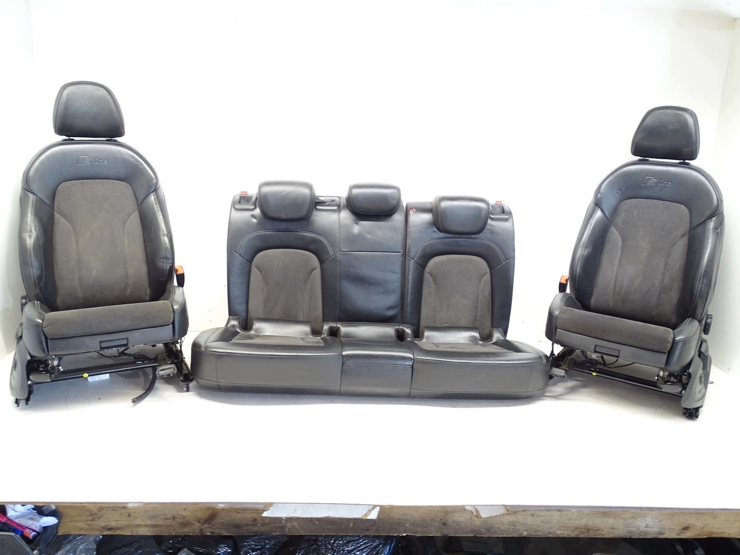 Sitze Sitz vorne Sitz heck KOMPLET Halbleder AUDI Q3 8U S-LINE