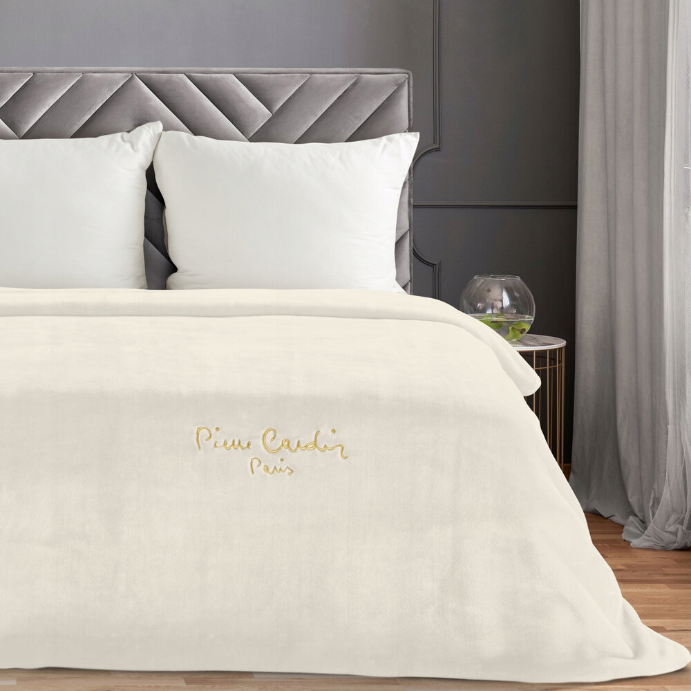 Deka Pierre Cardin CLARA1 220x240 Pierre Cardin Eurofirany krémová nadýchaná