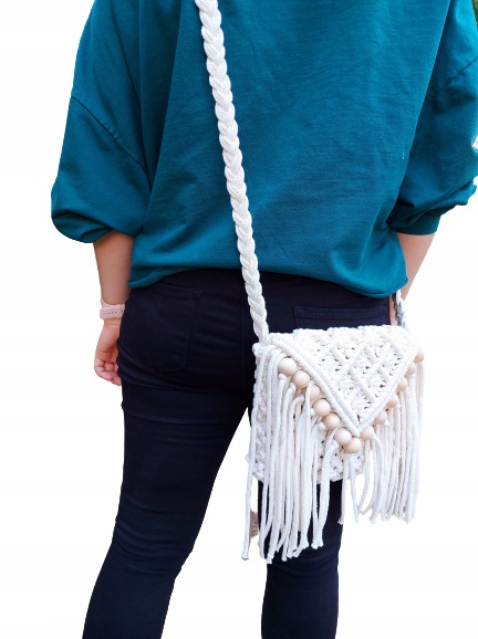 

Torebka kopertówka ze sznurka makrama w stylu Boho