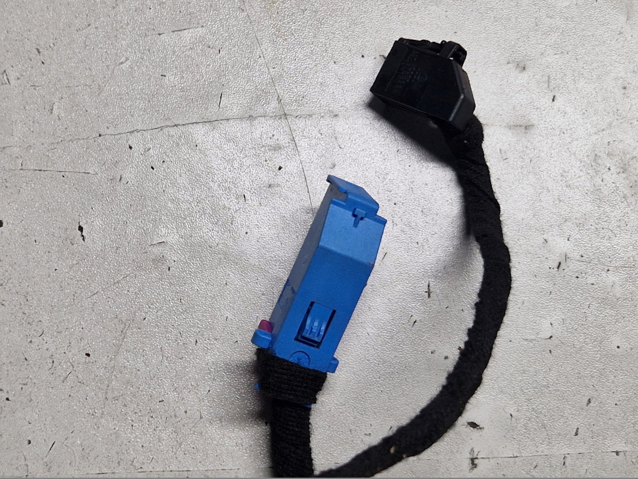 AUDI A6 C6 A6C6 bundle wiring BOCZKA door left front 4F1971035J