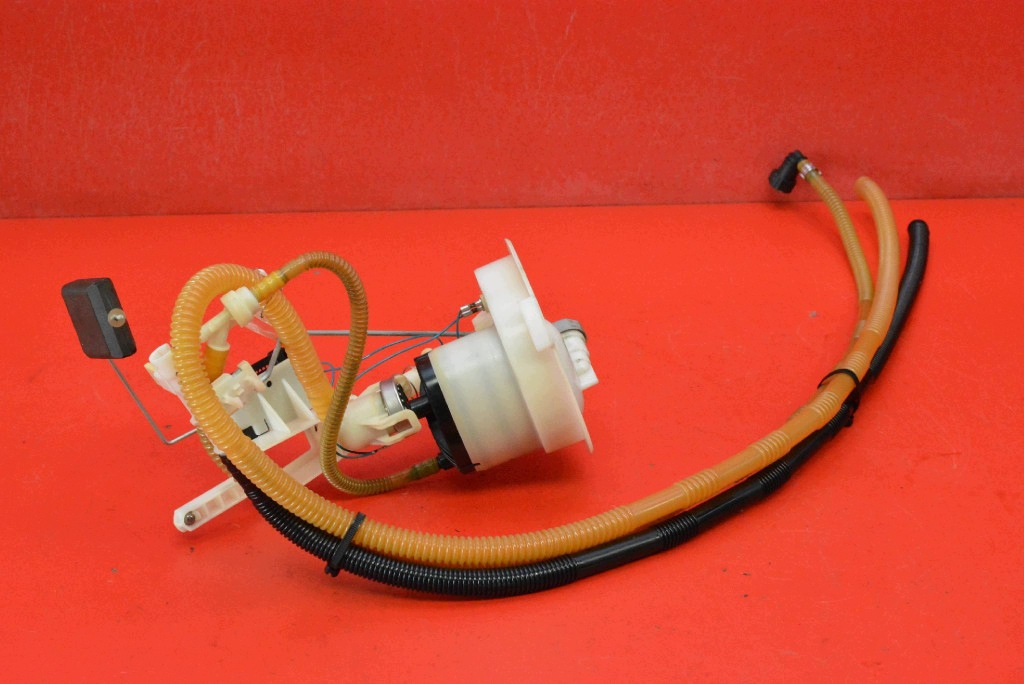 sensor of the level of the fuel 7162394 BMW E90 E91 2.0i 143 KM 08-13