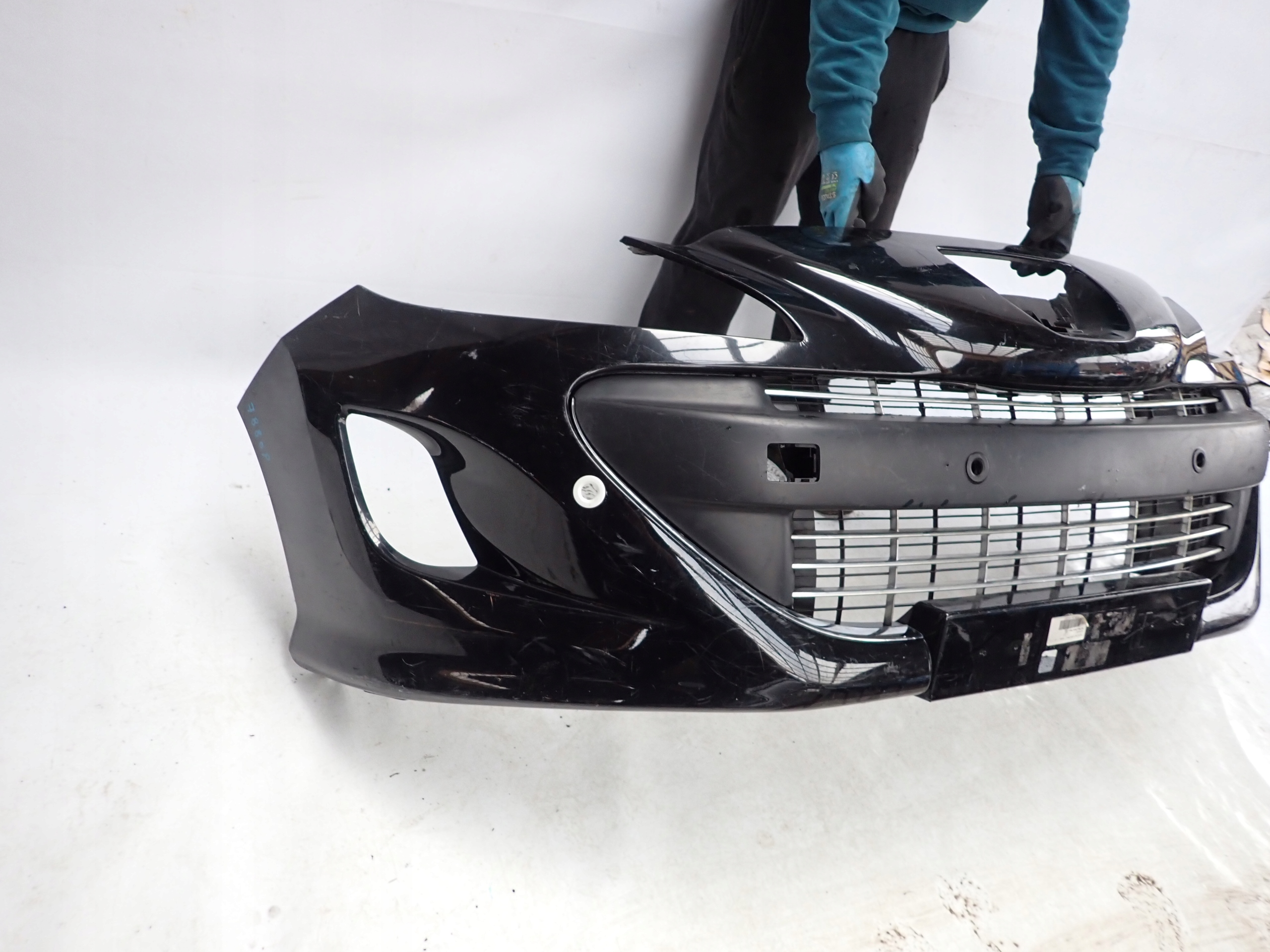 PEUGEOT 308 CC CABRIO 07- bumper front front 9681848777