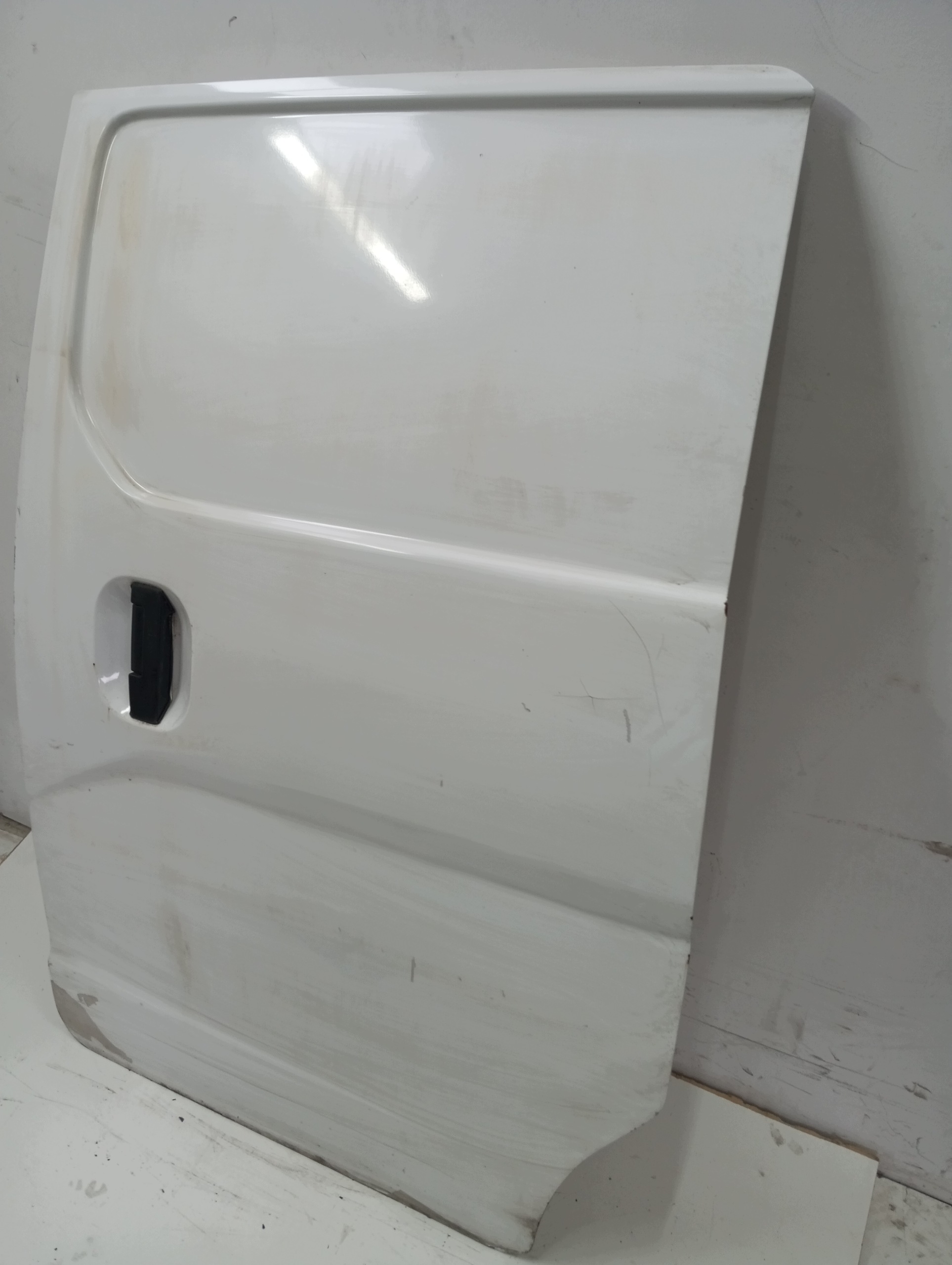door left sliding NISSAN NV200