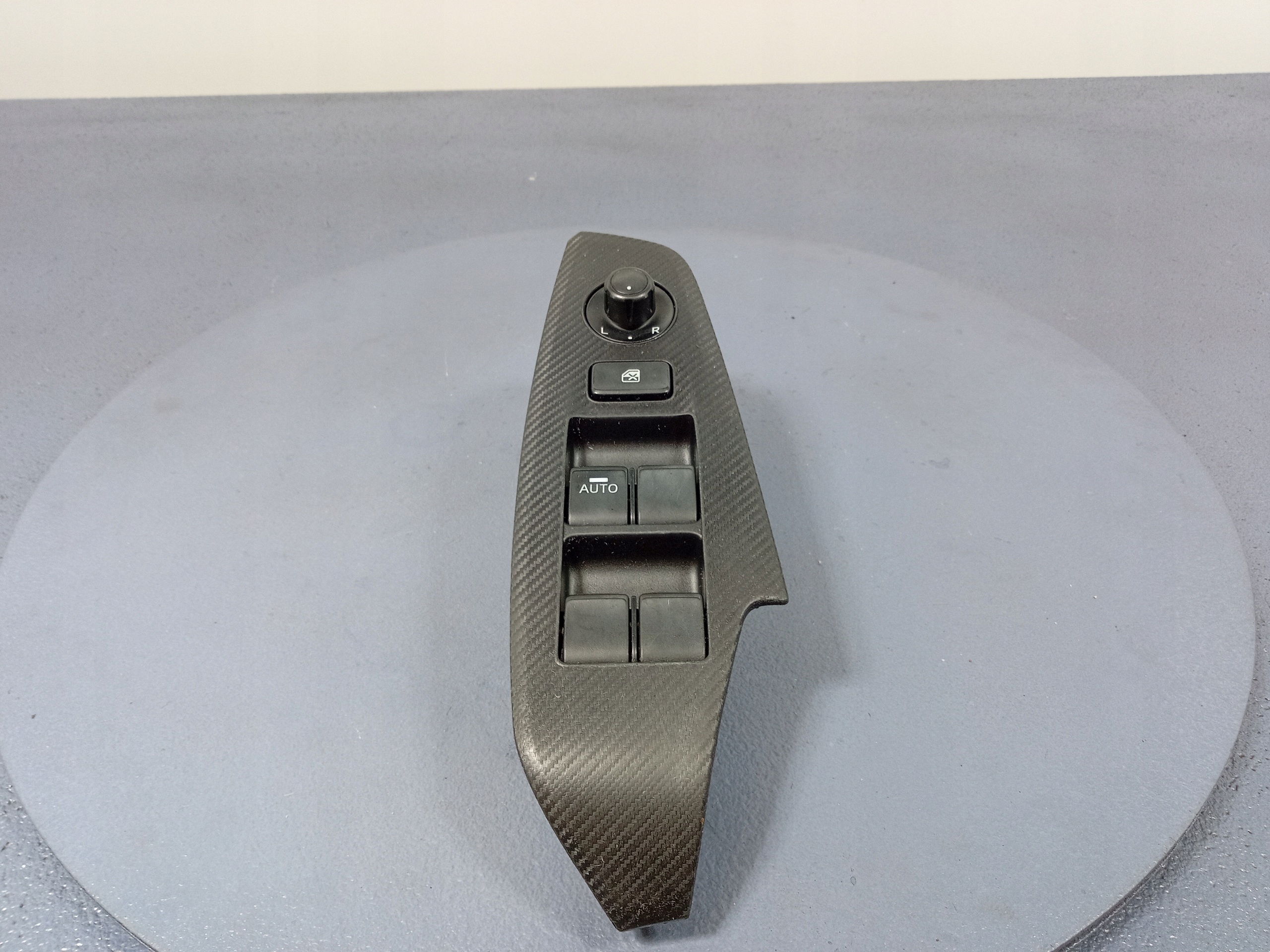 MAZDA 3 III BM PANEL SZYB LEWY PRZÓD BHR966350A