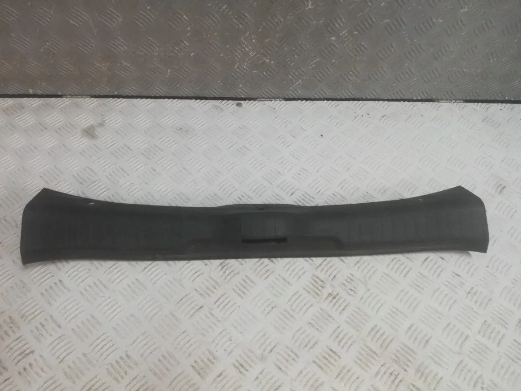 OSŁONA TAPICERKA PASA TYLNEGO CITROEN C4 CACTUS