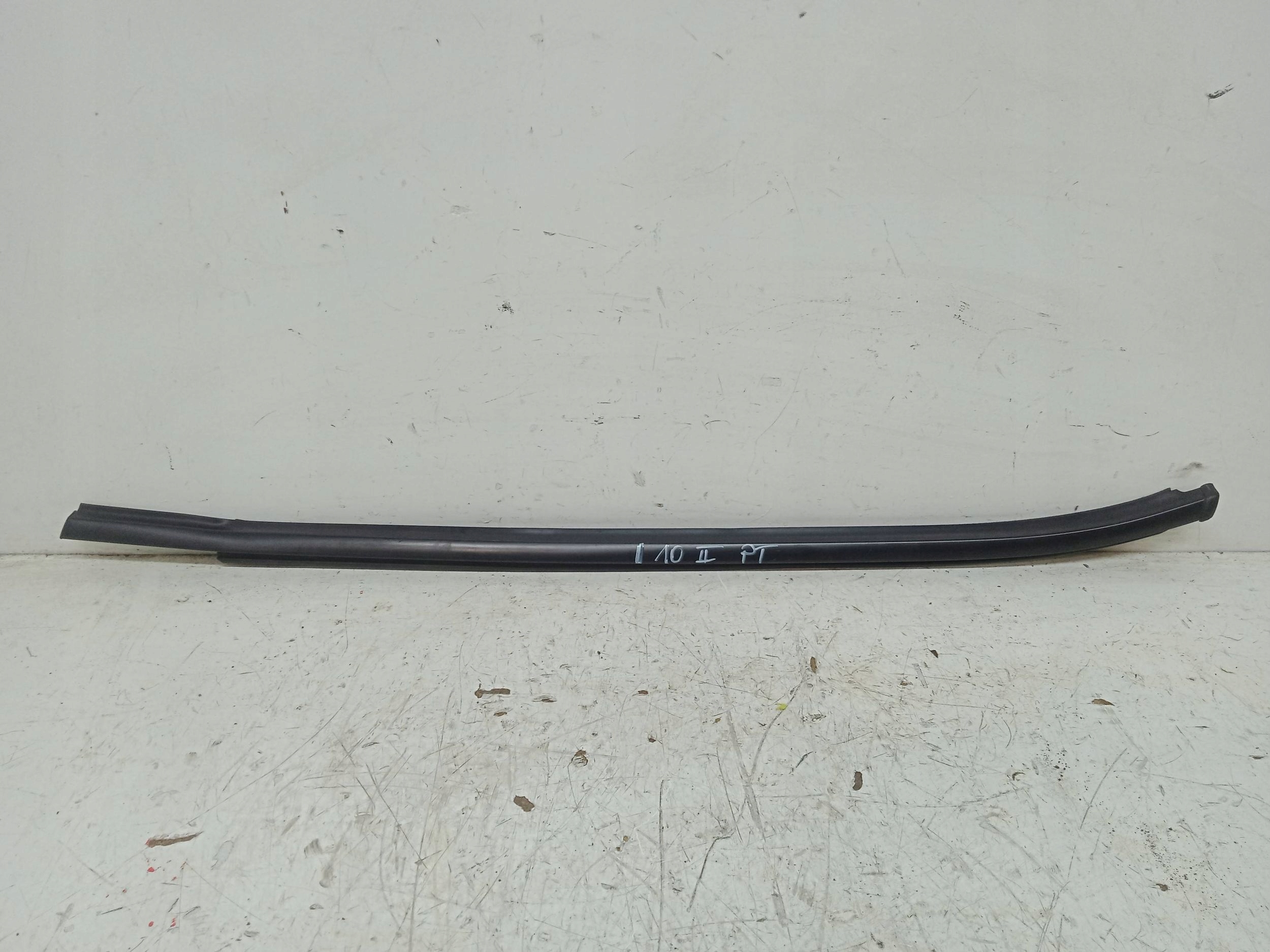 HYUNDAI I10 II moulding door right rear part 2013