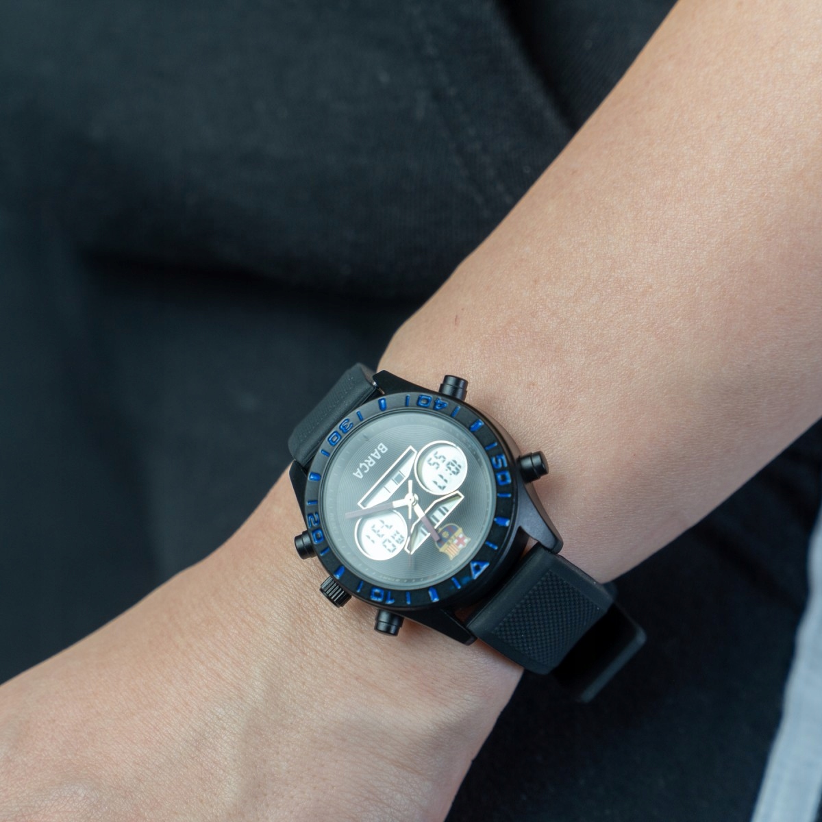 FC BARCELONA ZEGAREK DLA KIBICA FCB 008 Marka Inna marka