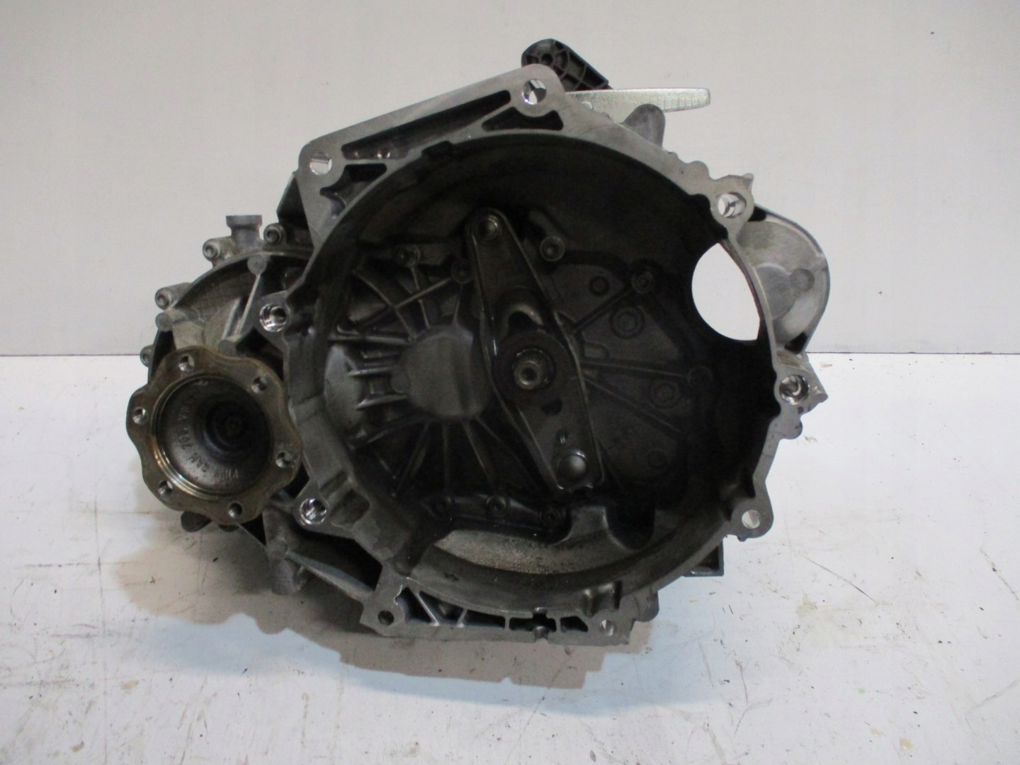 Getriebe VW GOLF VII 5G0 1,6TDI UDL