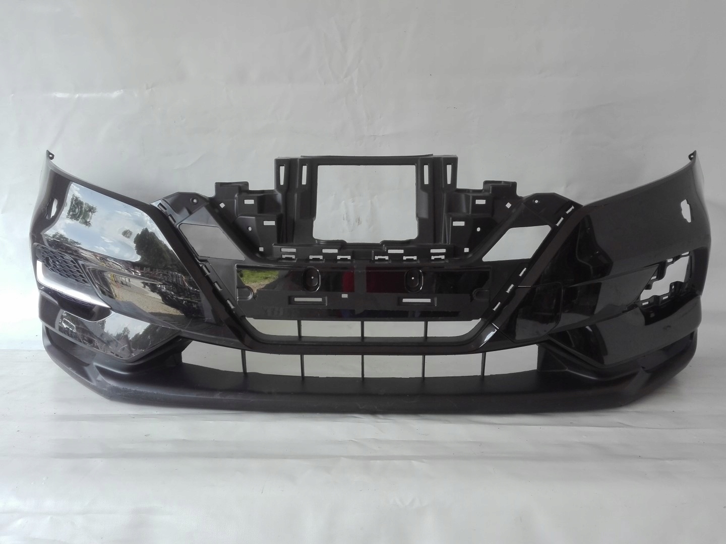 bumper front NISSAN QASHQAI II J11 LIFT washers