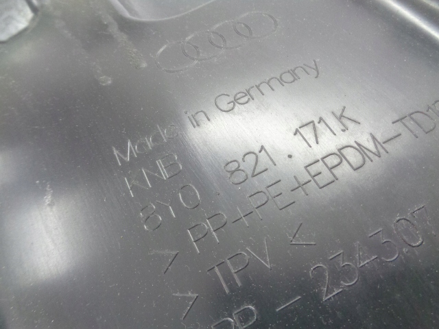 NADKOLE LEWY PRZÓD AUDI A3 8Y HB 2023 ROK Typ samochodu Samochody osobowe