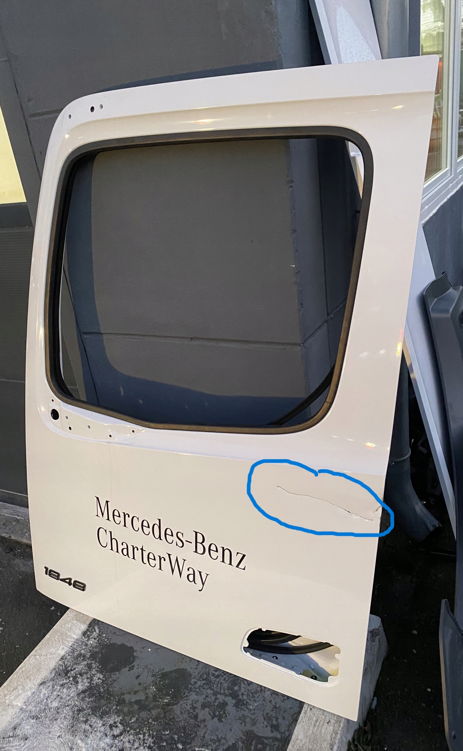 MB ACTROS MP4 DRZWI PRZEDNIE LEWE POZNAŃ