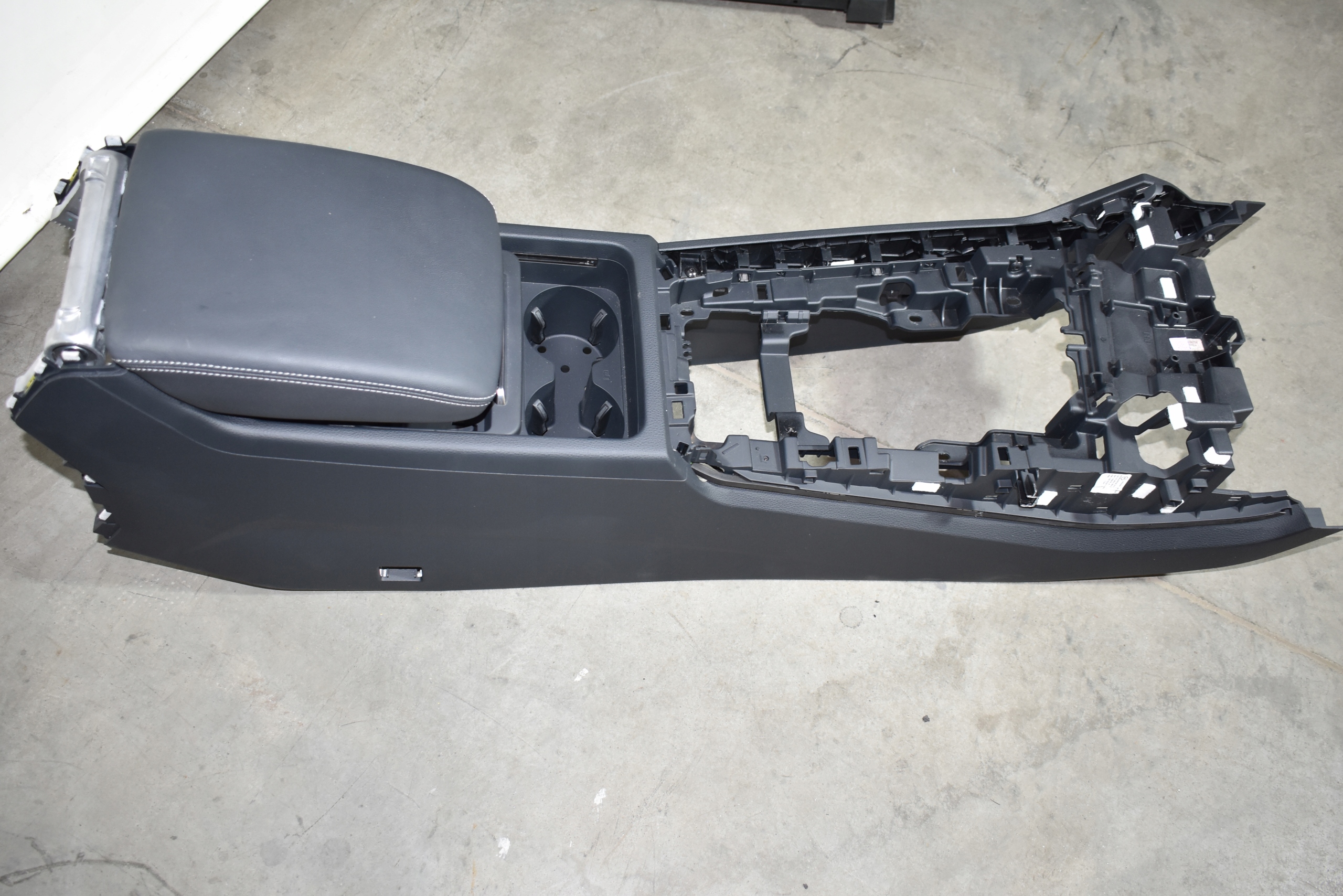 IDEALNE KPL. Seiten Sitz Sitze S-LINE GRZANE AUDI Q5 80A 24R. 1