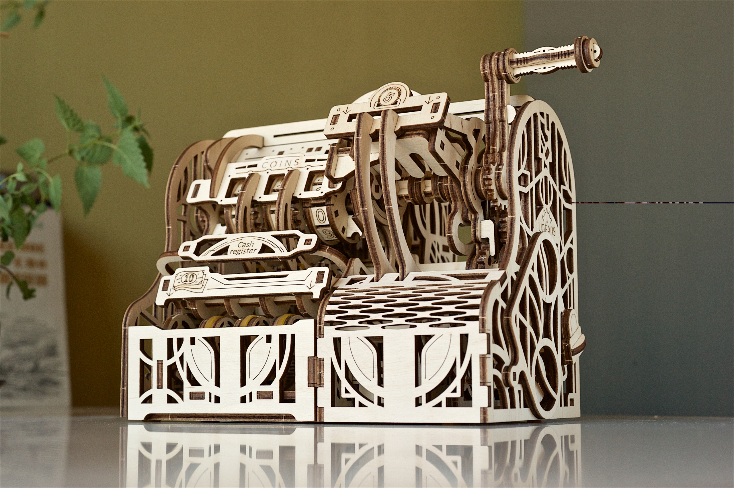 Piękne Puzzle 3D Drewniane Kasa Fiskalna uGEARS Głębokość produktu 17.8 cm