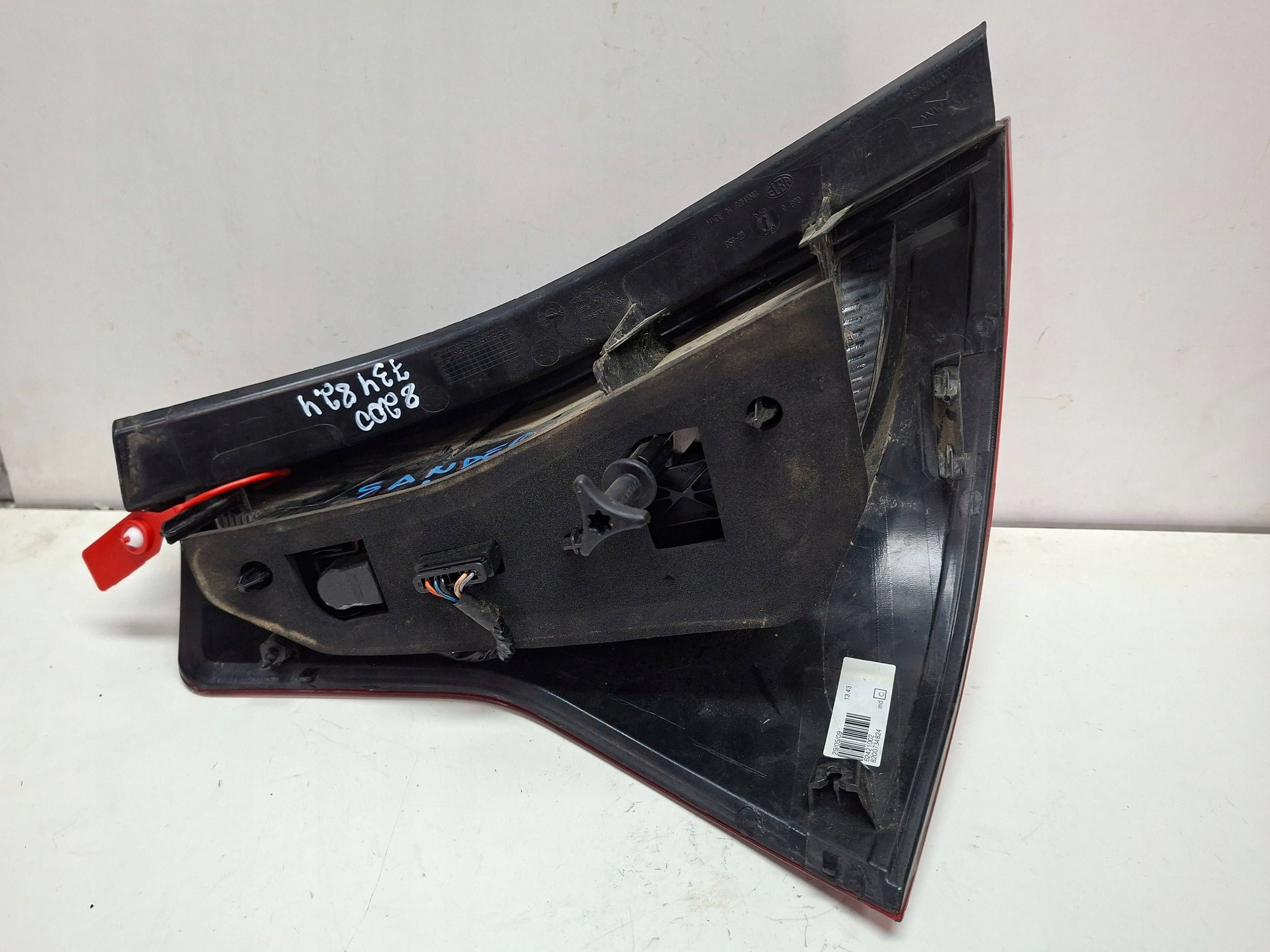 light rear right 8200734824 DACIA SANDERO and 2008-2012