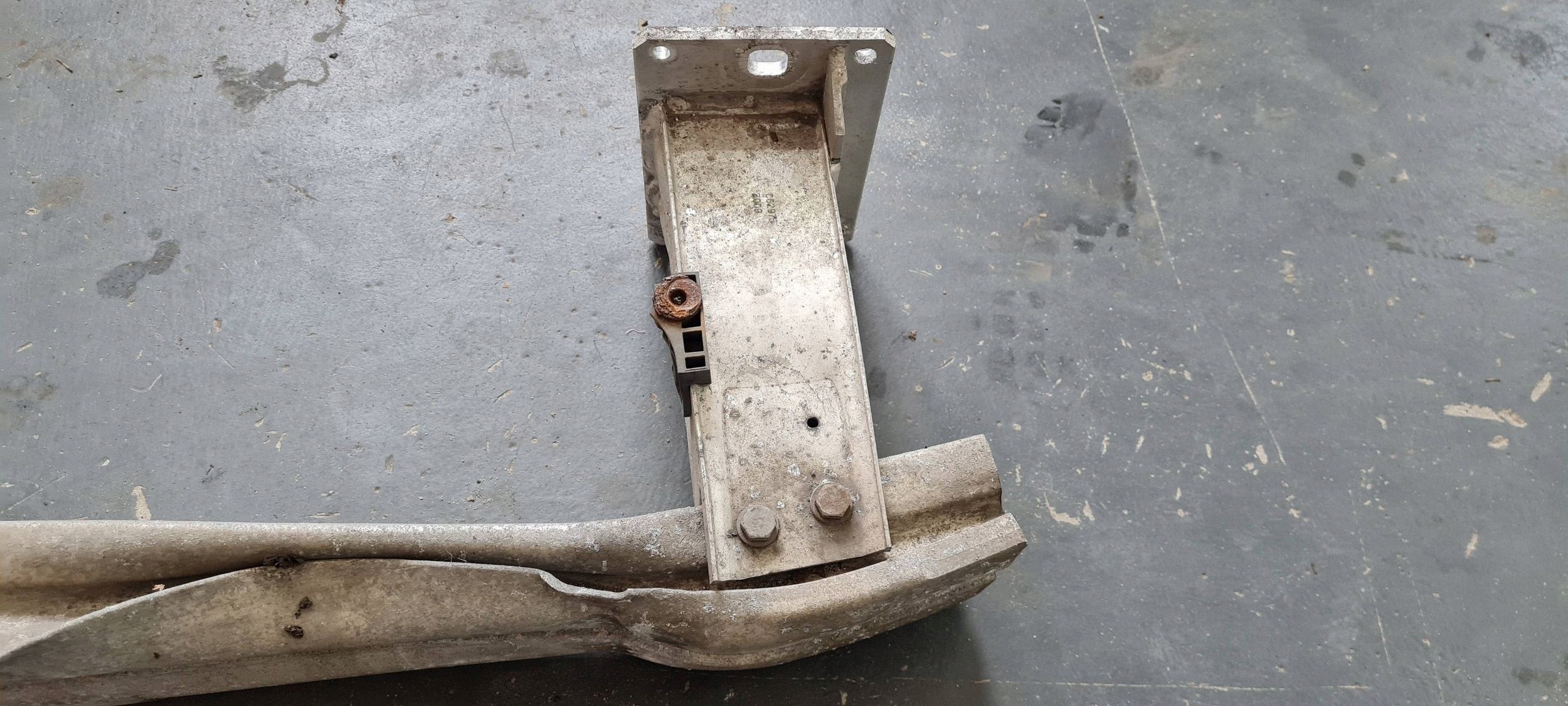 A5 8T S5 LIFT bumper support front STREFY KOMPLET 8K0807113F A4 B8 S4 LIFT