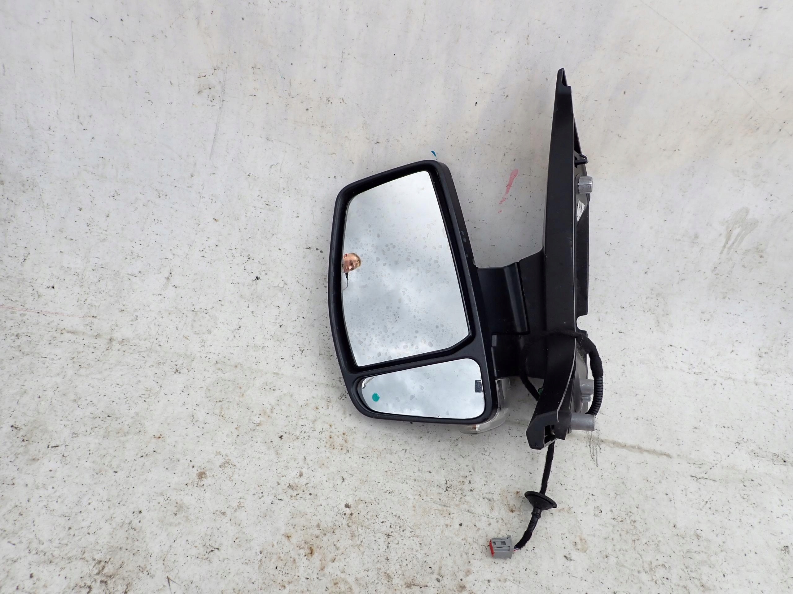 FORD CUSTOM MK8 12-> Spiegel vorne links