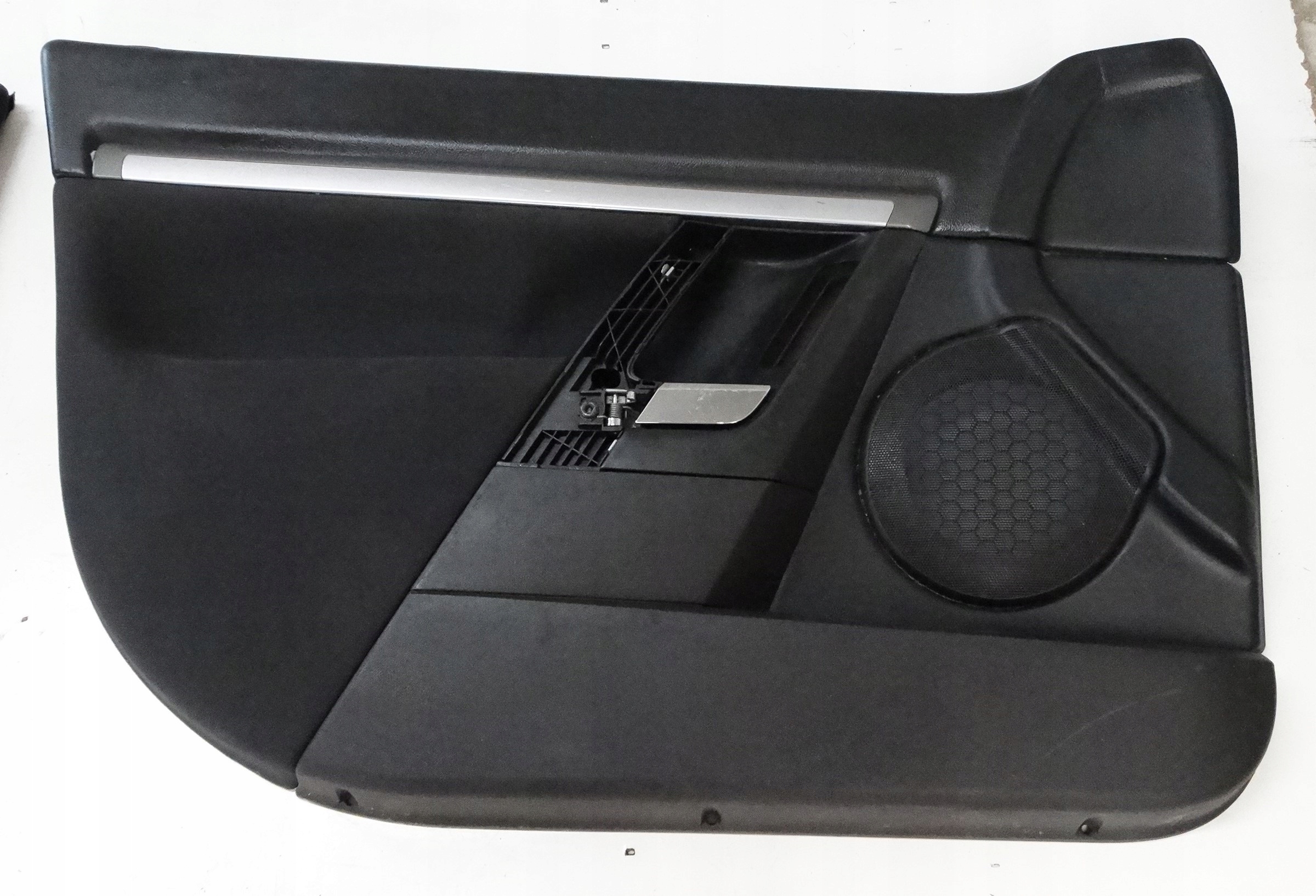 KOMPLET TAPICEREK tür OPEL VECTRA C HATCHBACK