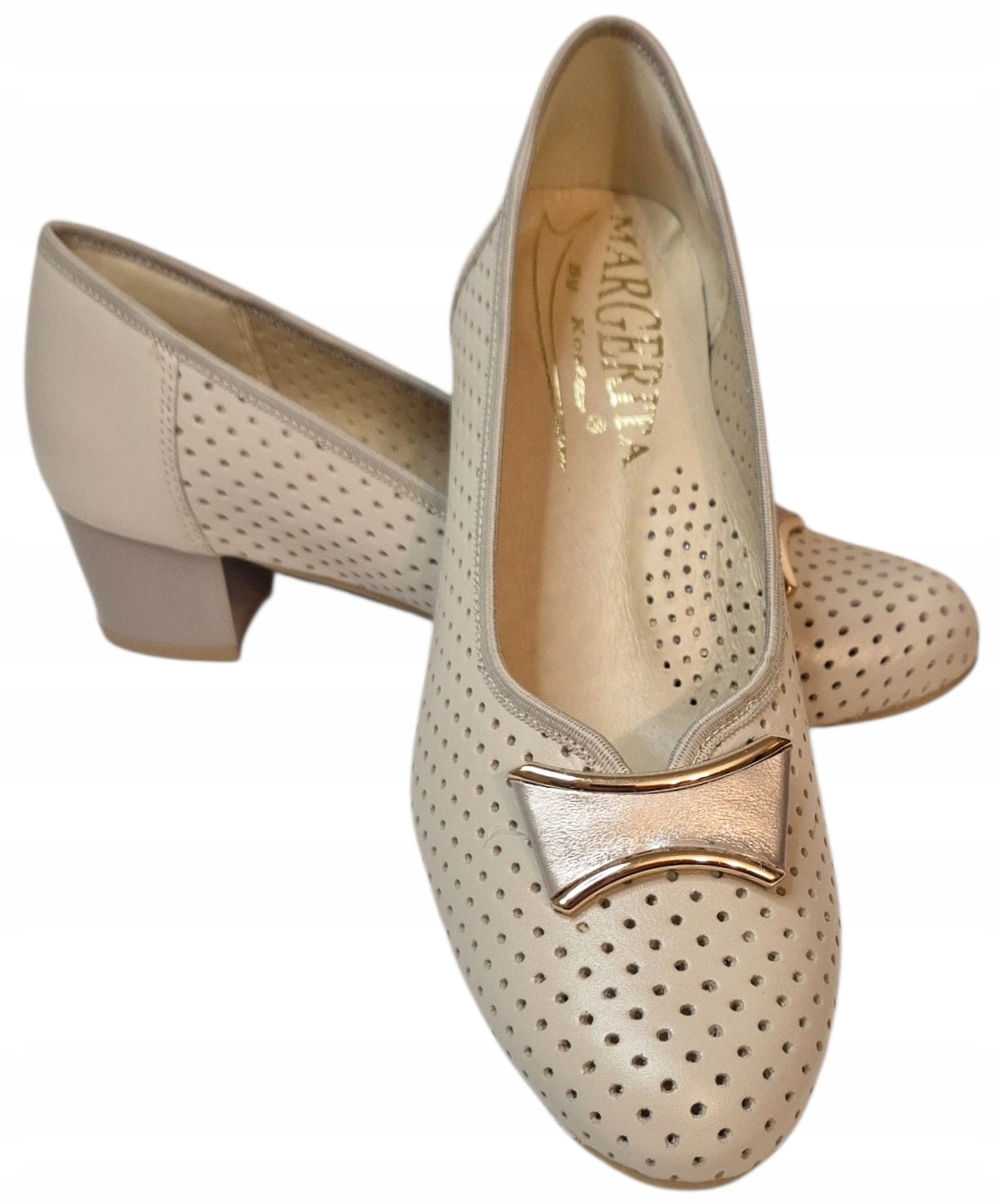 Margerita by Kostex Prošívané lodičky světle béžové s ozdobou, kůže, velikost vel