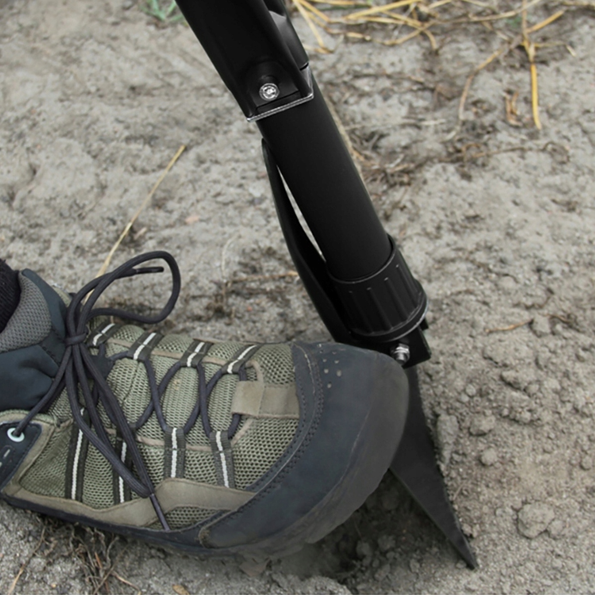 SAPERKA SKŁADANA 60cm WOJSKOWA ŁOPATA POLOWA SURVIVAL KILOF SZPADEL STALOWA Marka inna marka