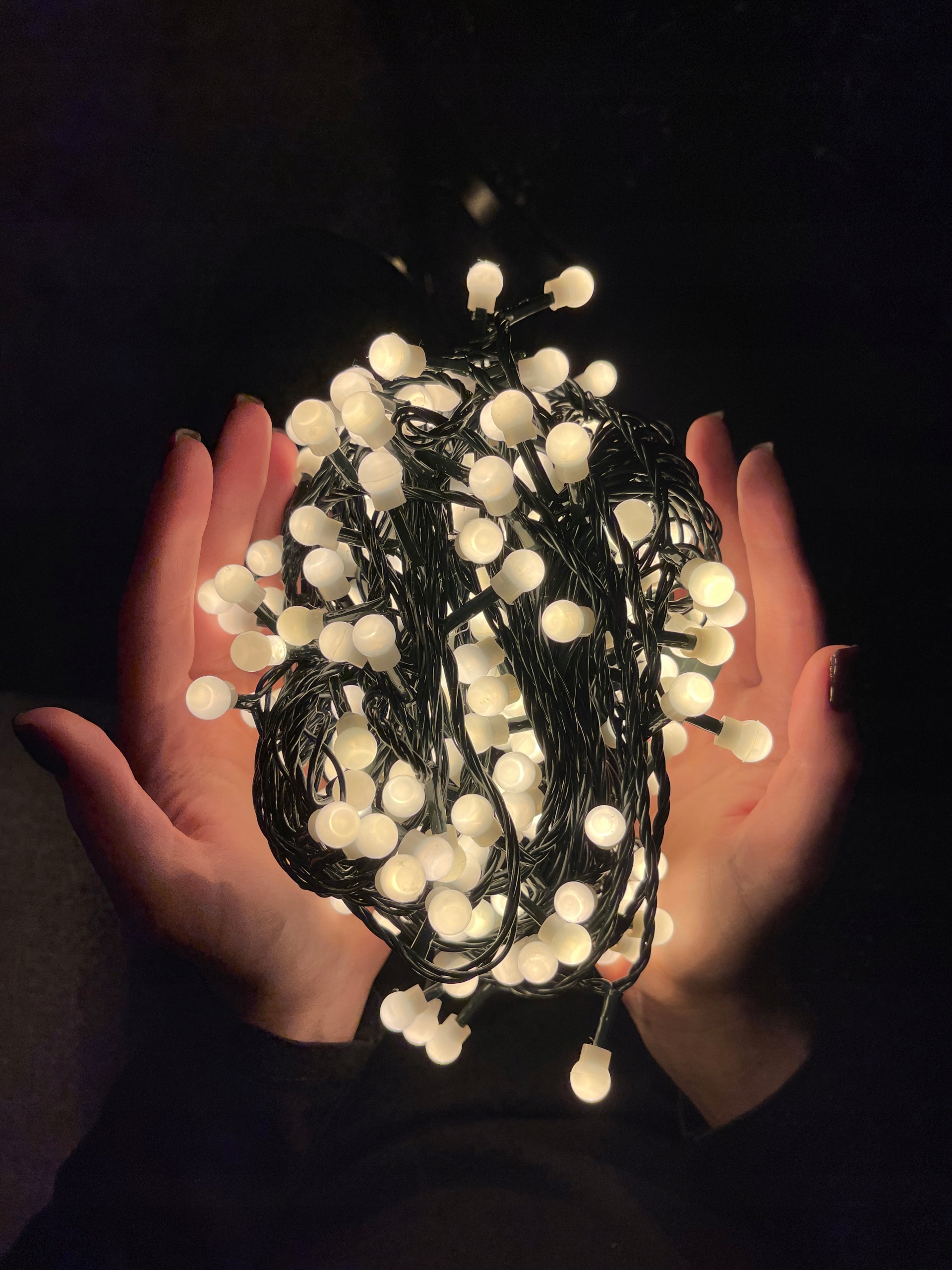 LAMPKI CHOINKOWE KULKI 300LED KULECZKI CIEPŁE ŚWIATŁO 30m - STAŁE ŚWIECENIE Zastosowanie wewnątrz