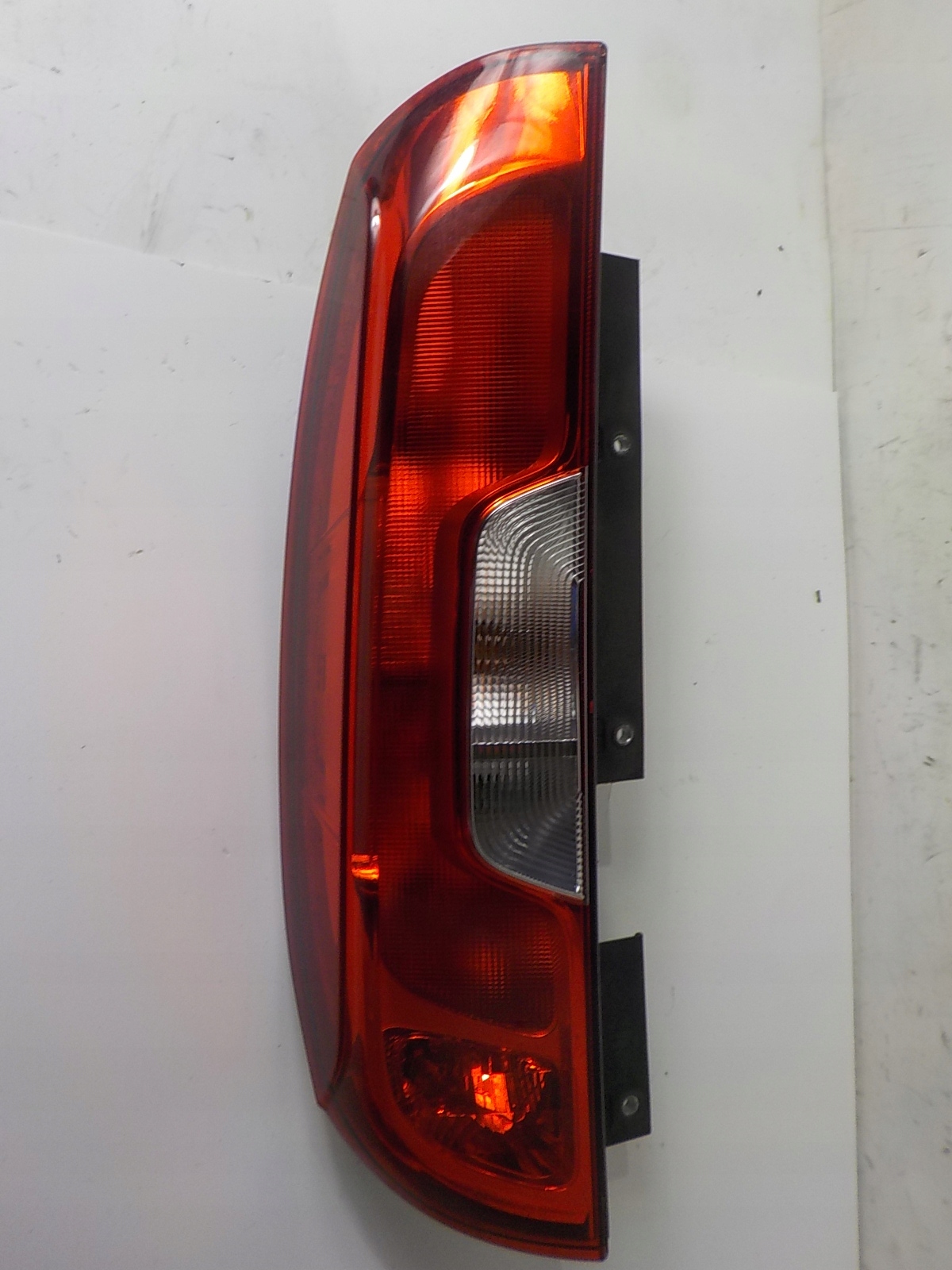 FIAT DOBLO II LIFT Licht links hinten links heck 52044717