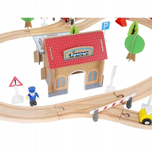 KOLEJKA DREWNIANA NA BATERIE POCIĄG Z WAGONAMI 89 el.TOR 3,9 METRA Materiał drewno