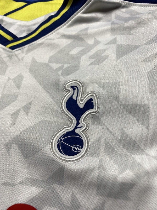 NIKE TOTTENHAM HOTSPUR oryginalna koszulka dla dziecka /12-13 lat 147-158cm Marka Nike