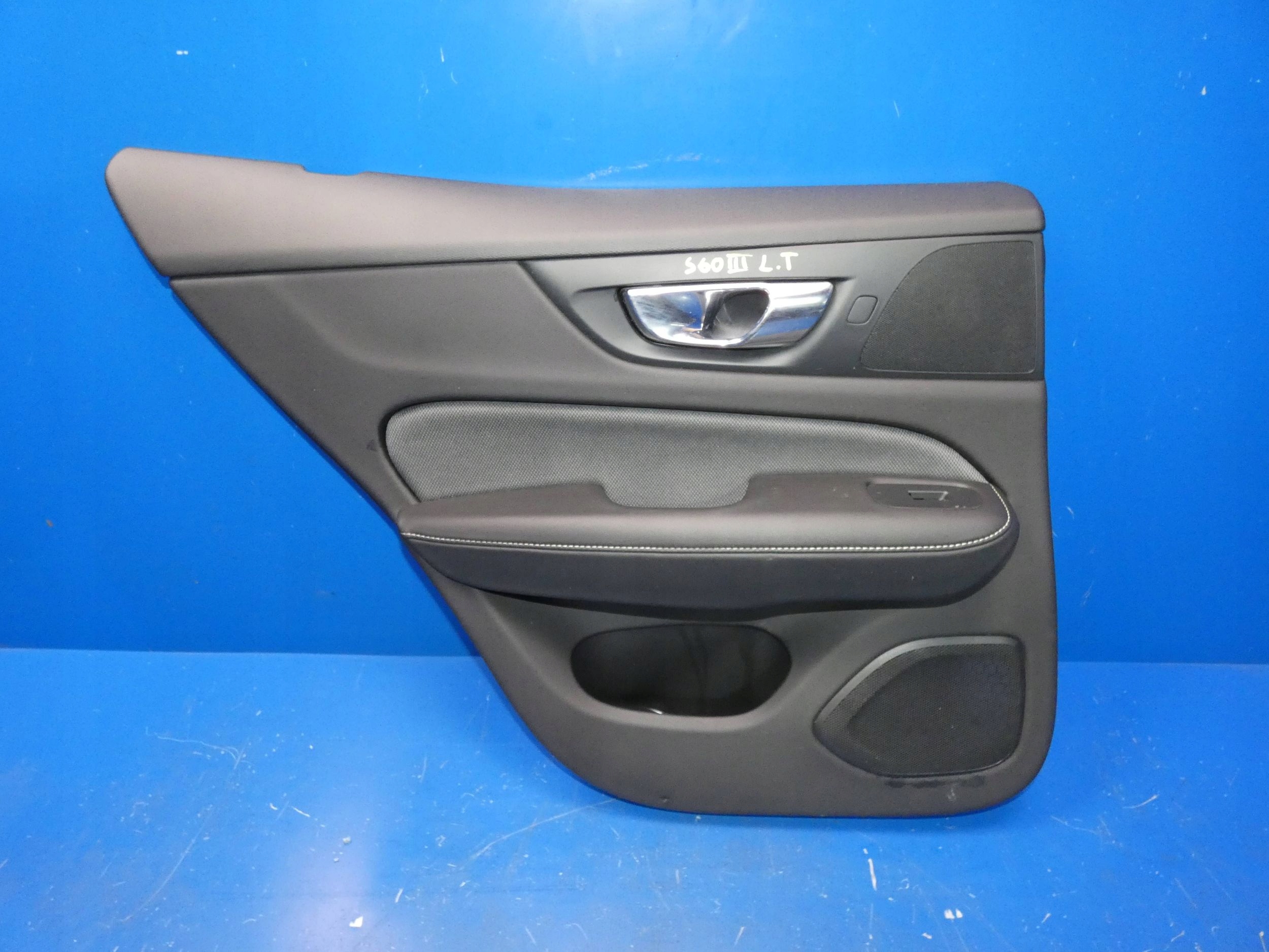 VOLVO S60 III side door left rear part rear sedan