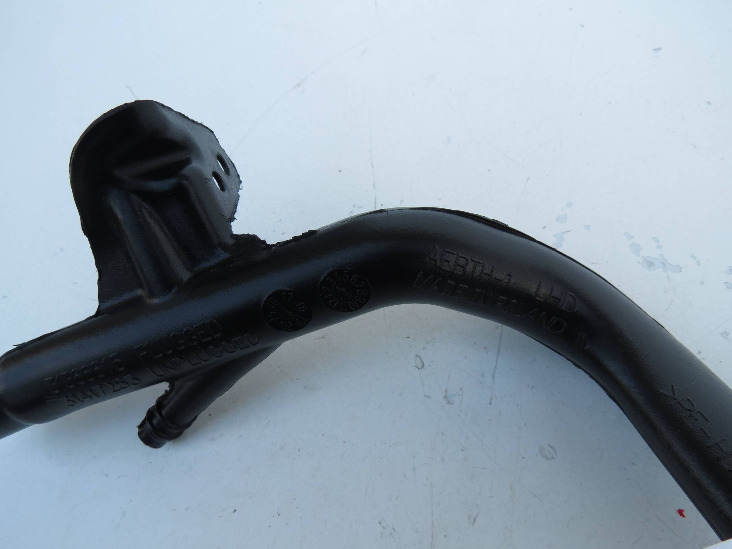 Schlauch luft VOLVO S90 2.0 31366615