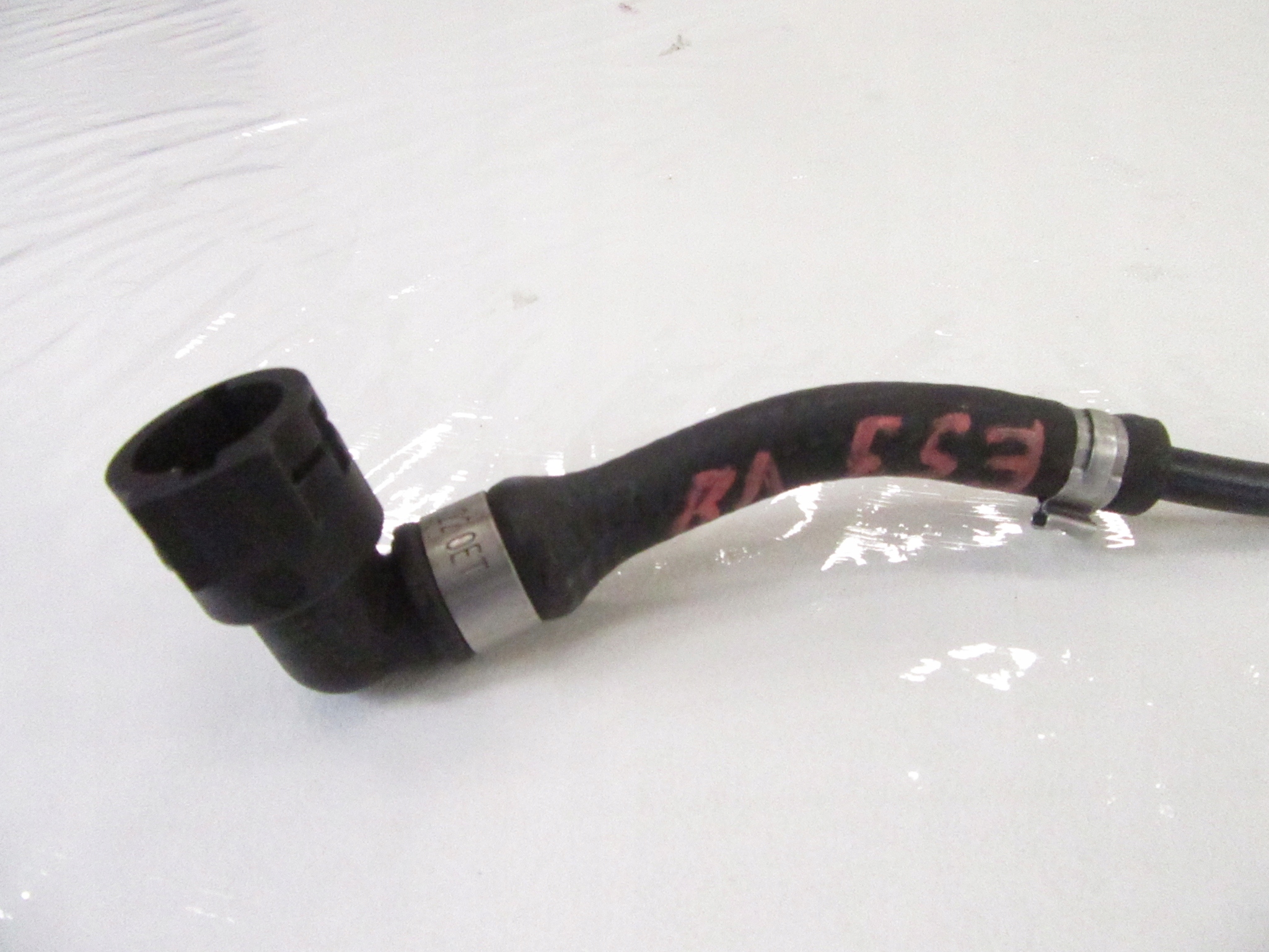 prijenos vode spremnik przelew BMW e53 X5 M62 4.4 4.6 00-03r. 1439123